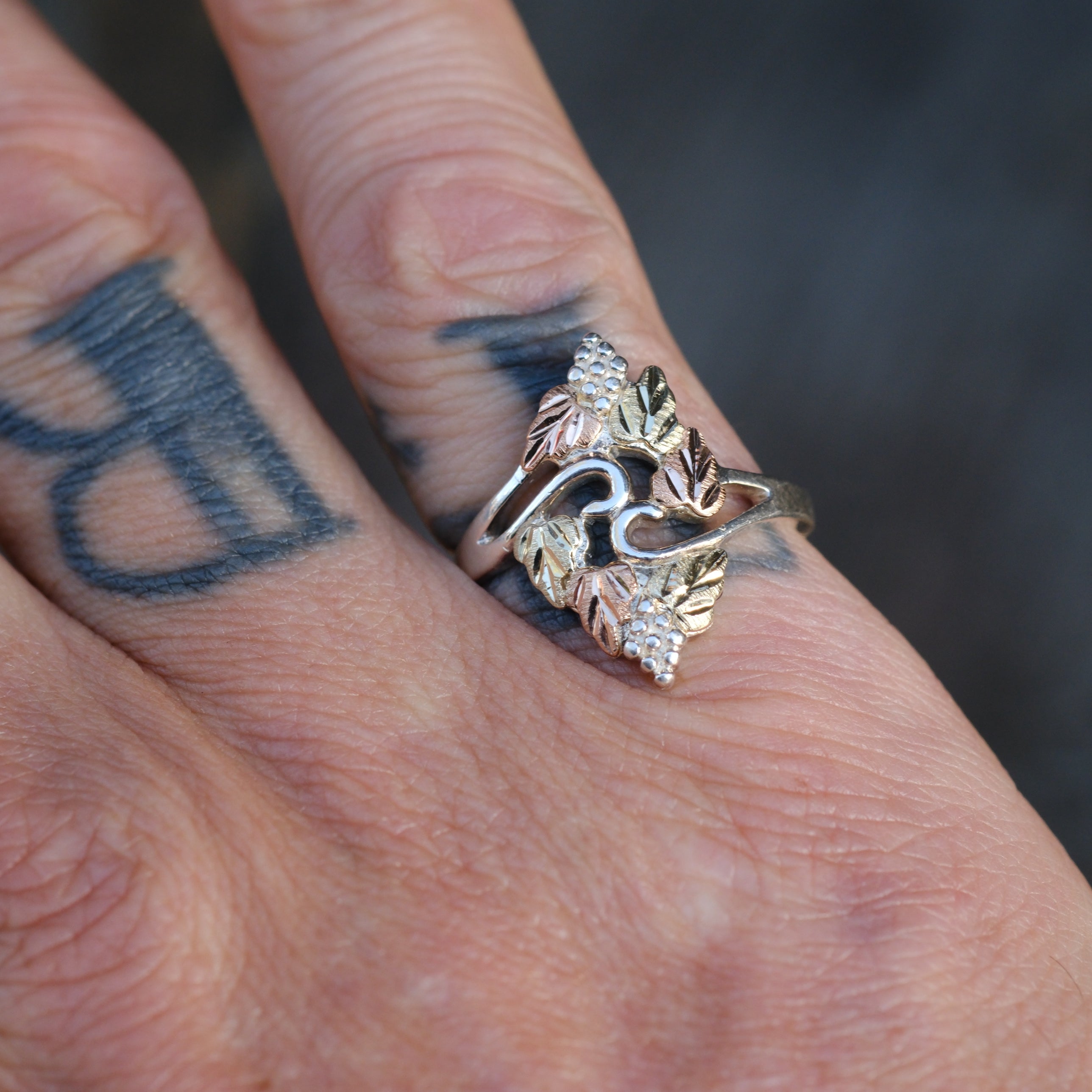 Vintage Sterling and Gold Leaf Ring 6.75