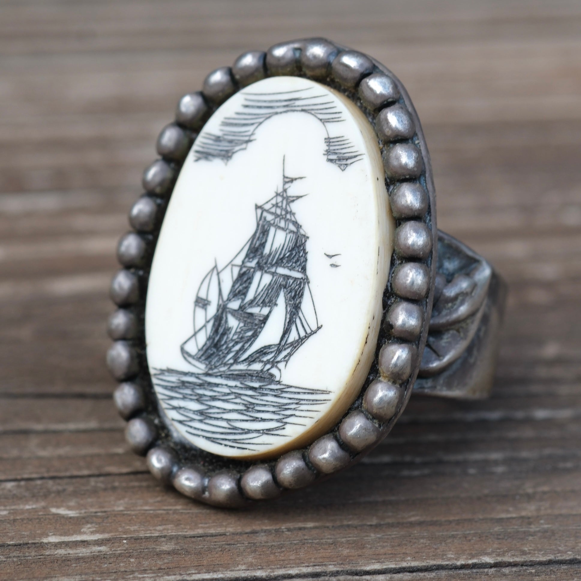 Vintage Sterling Tall Ship Scrimshaw Ring 9
