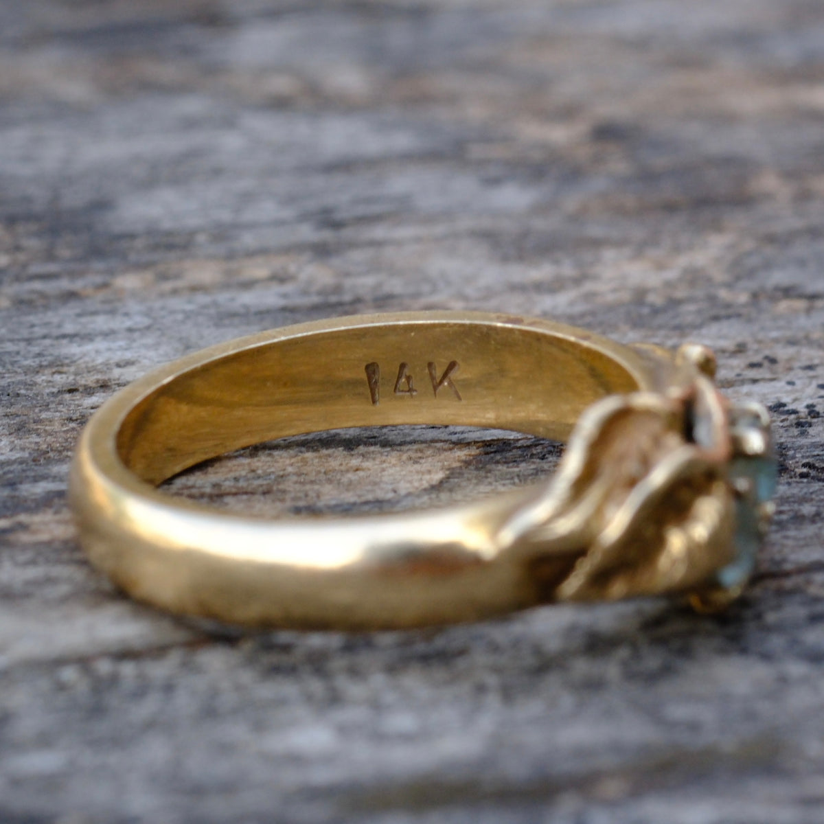 Vintage 14K Gold Aquamarine Leaf Ring 4.75