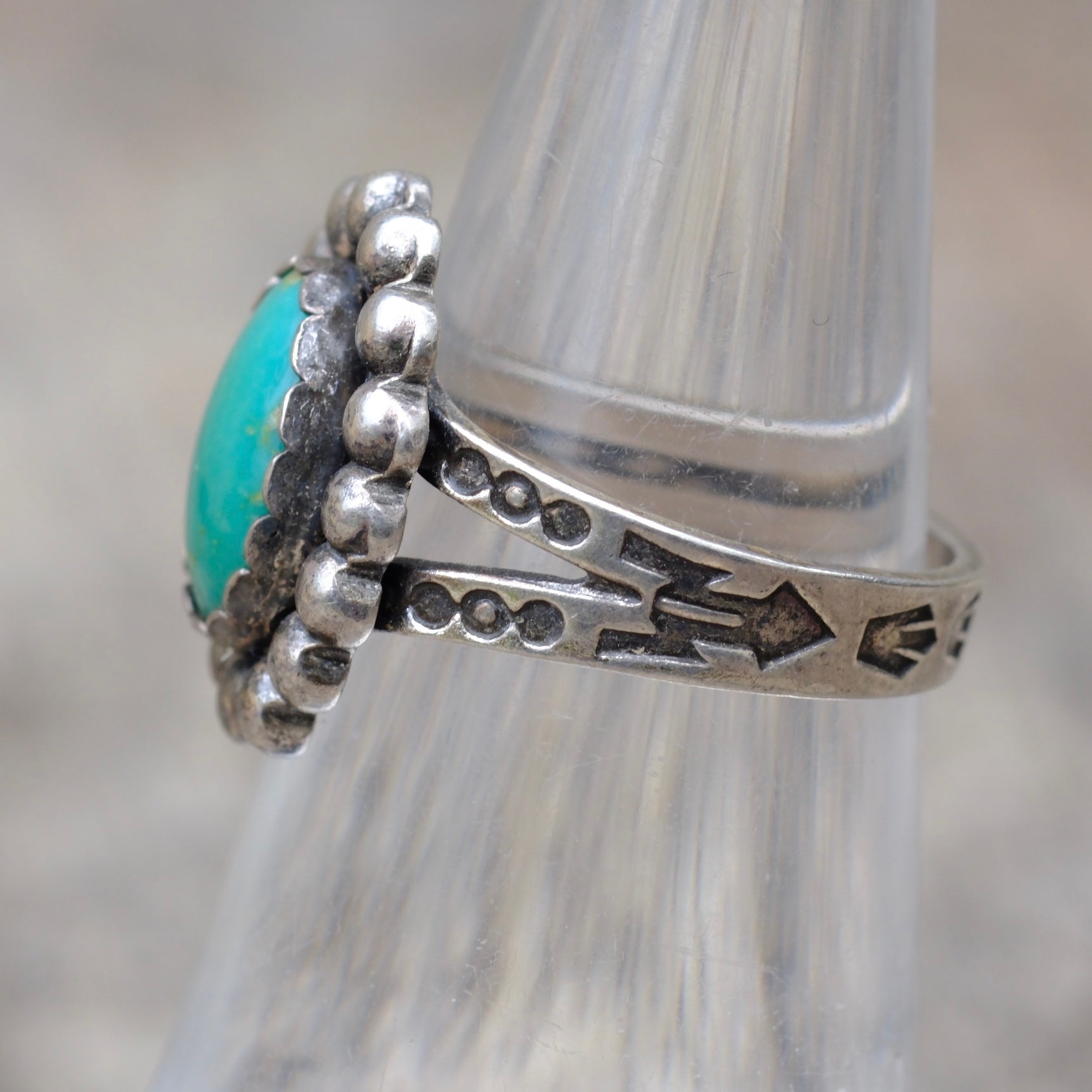 Vintage Sterling Turquoise Stamped Band Ring 5.25