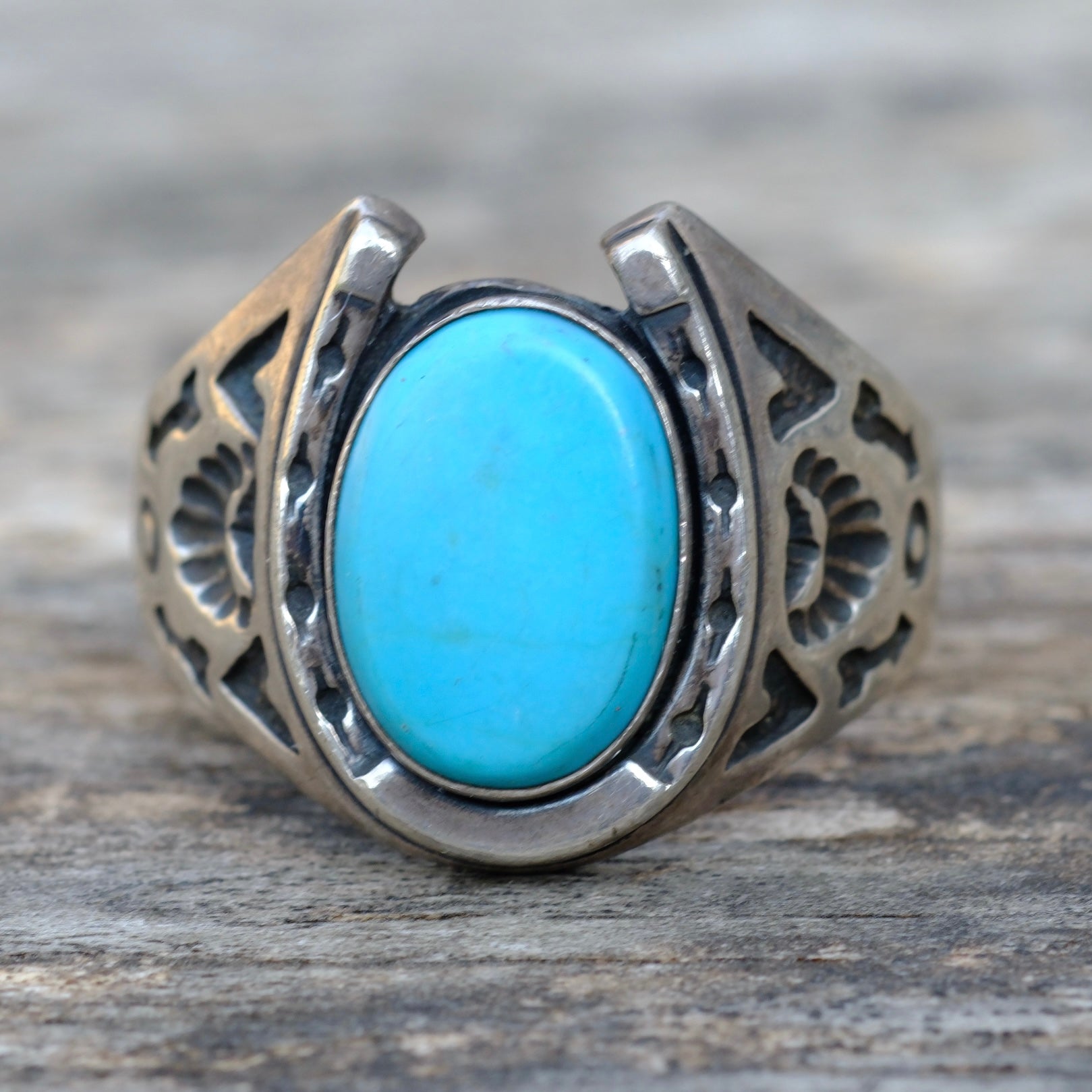 Vintage Sterling Turquoise Lucky Horseshoe Ring 11.5