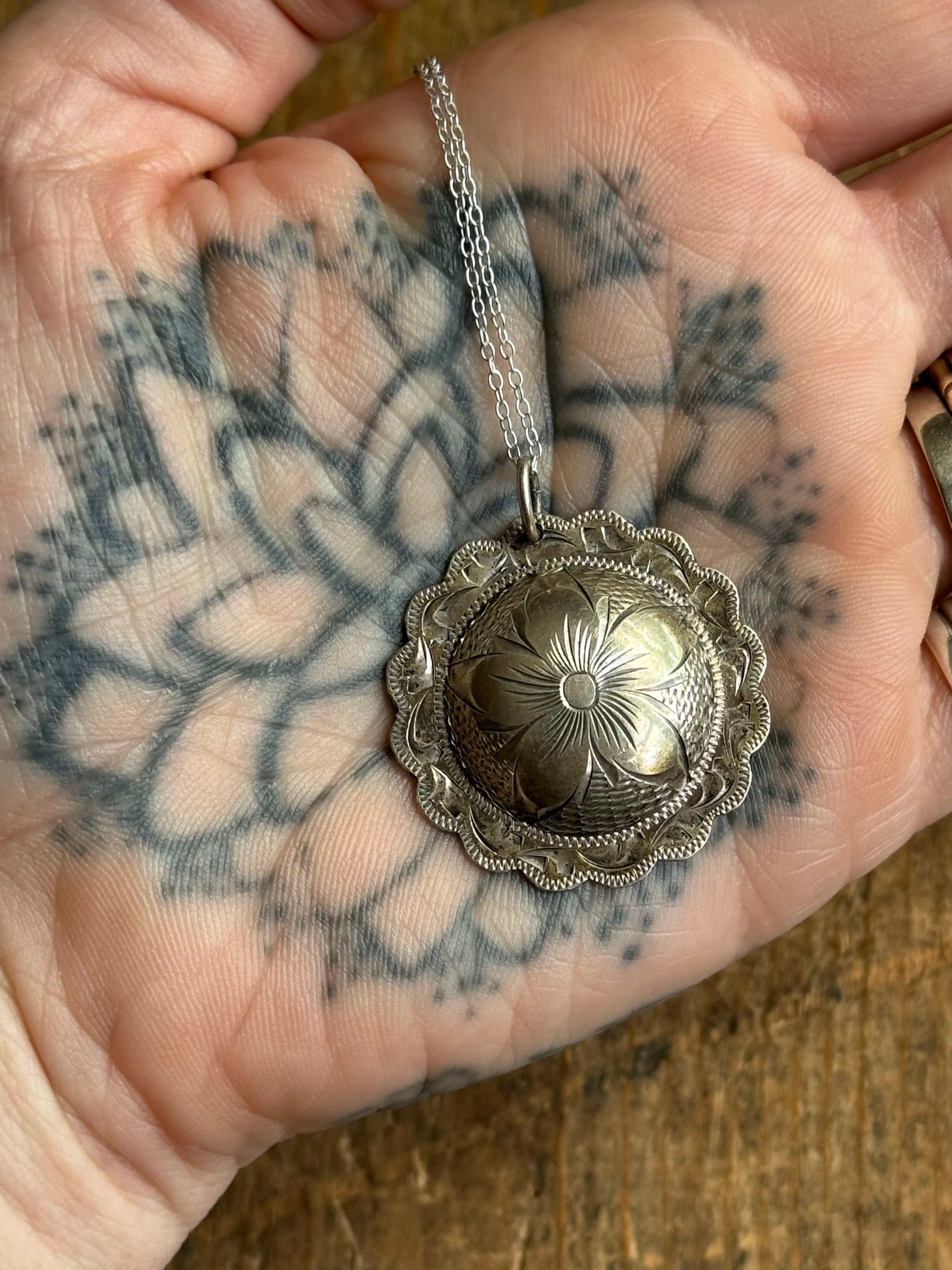 Vintage Sterling Silver Flower Etched Concho Necklace