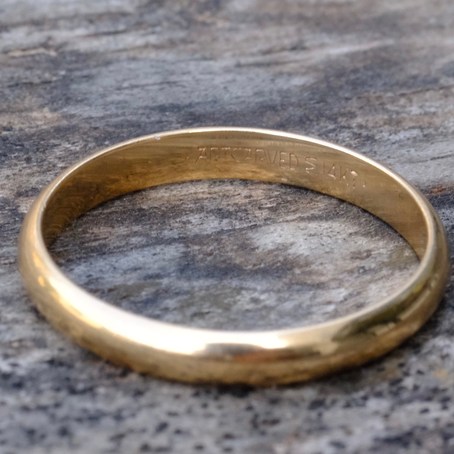 Vintage 14K Gold Band Ring 9.75