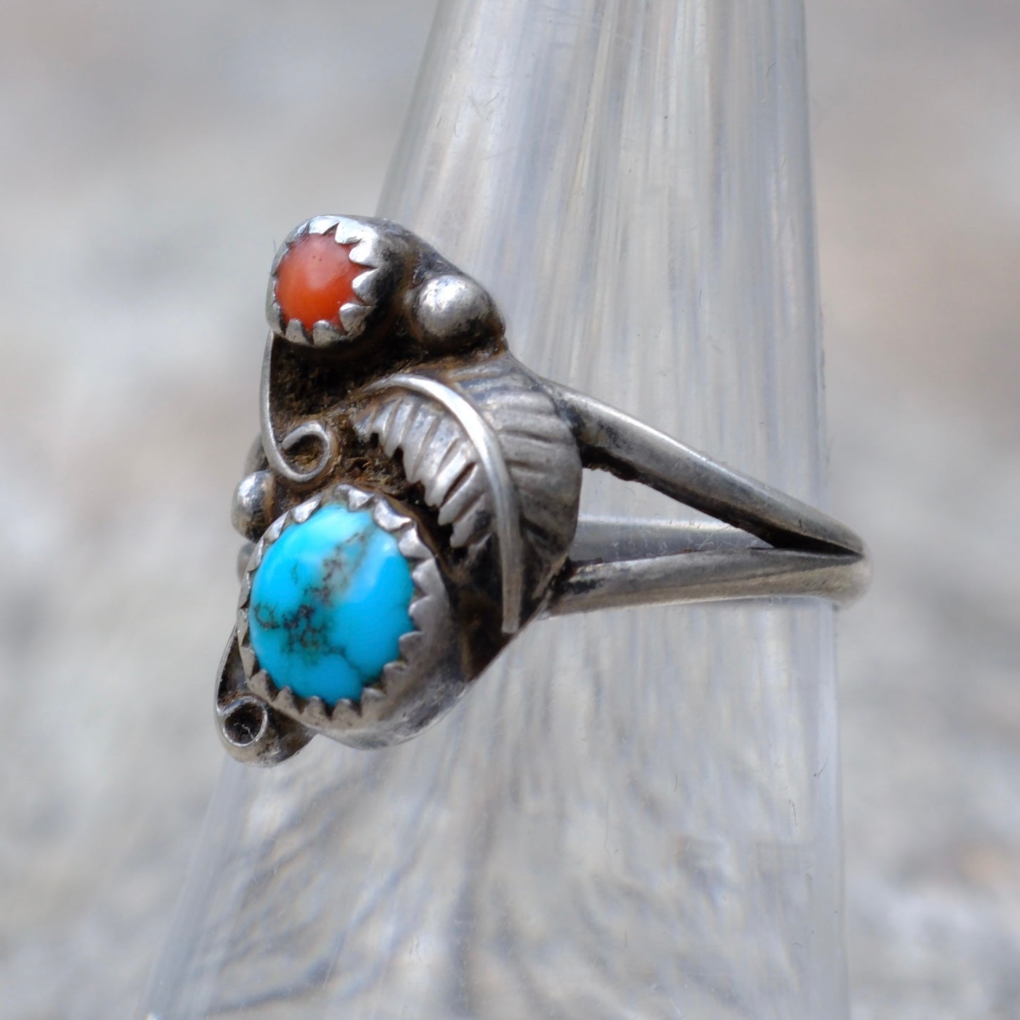 Vintage Sterling Silver Turquoise & Coral Feather Ring 7.5