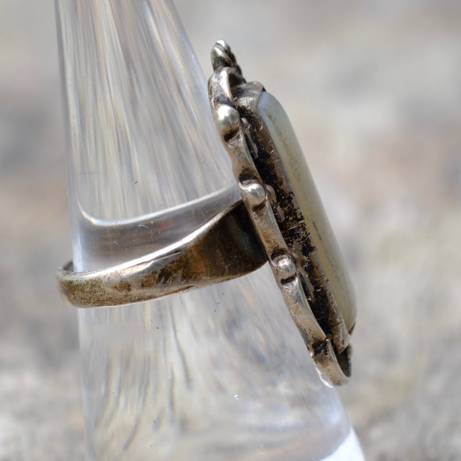 Vintage Sterling Mother Of Pearl Ring 6.75