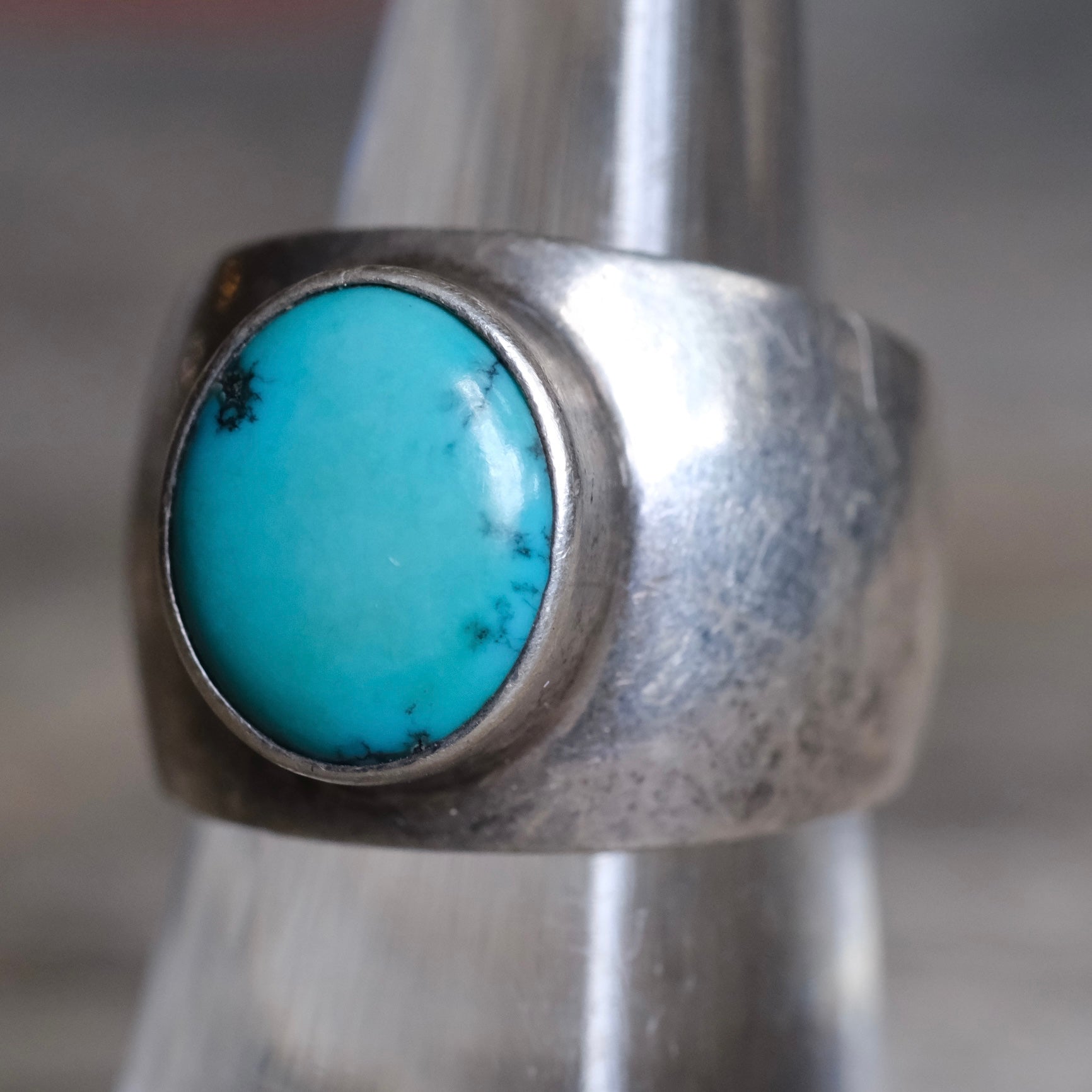 Vintage Sterling Turquoise Thick Band Ring 6.75