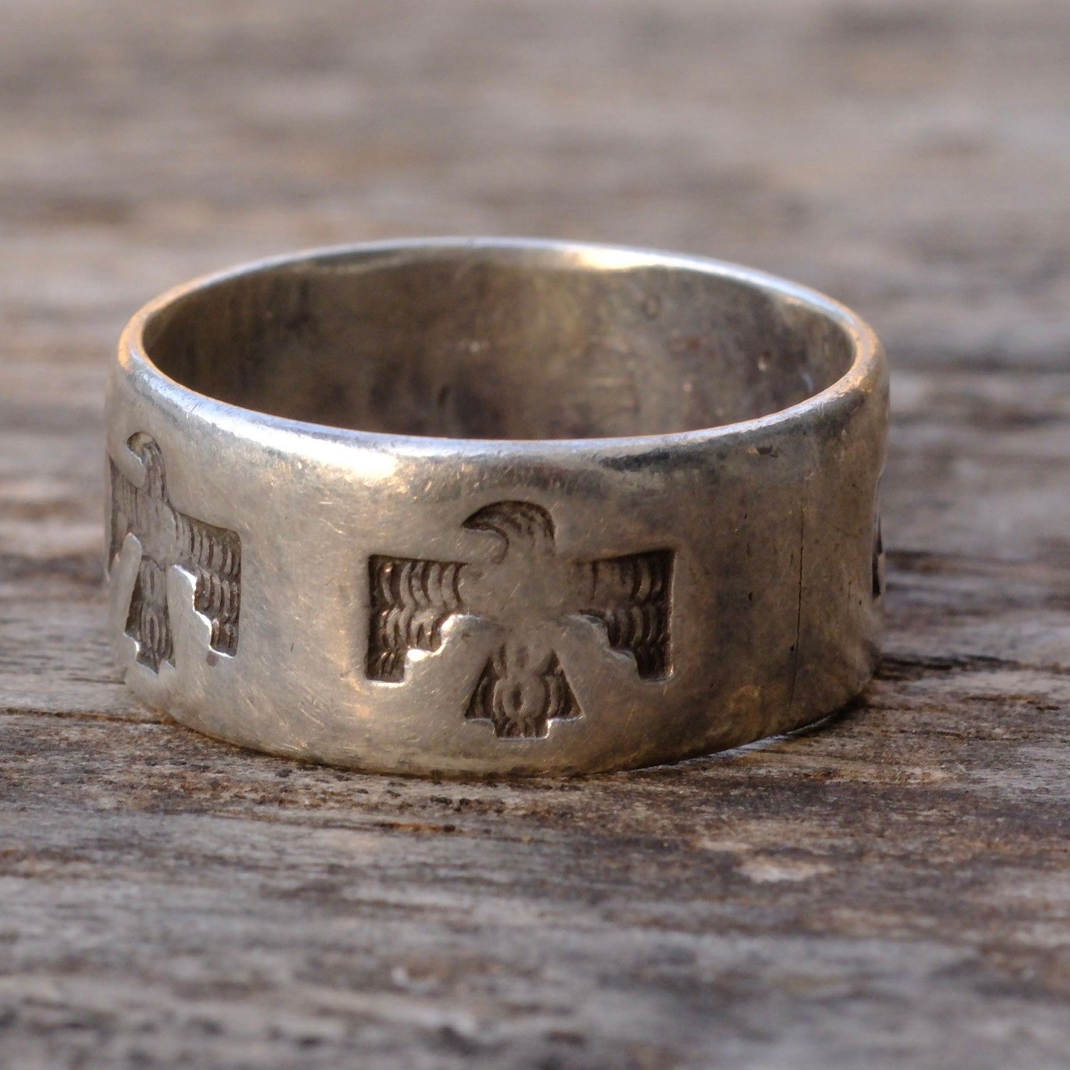 Vintage Sterling Silver Thunderbird Band Ring 10