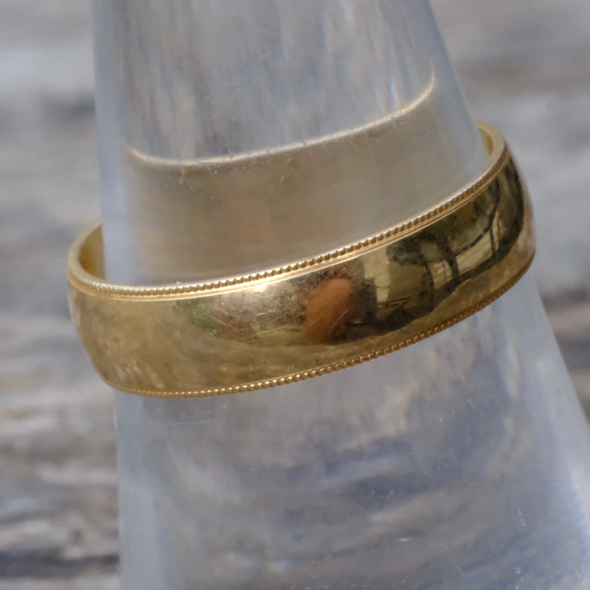 Vintage 14K Gold Band Ring 7.75