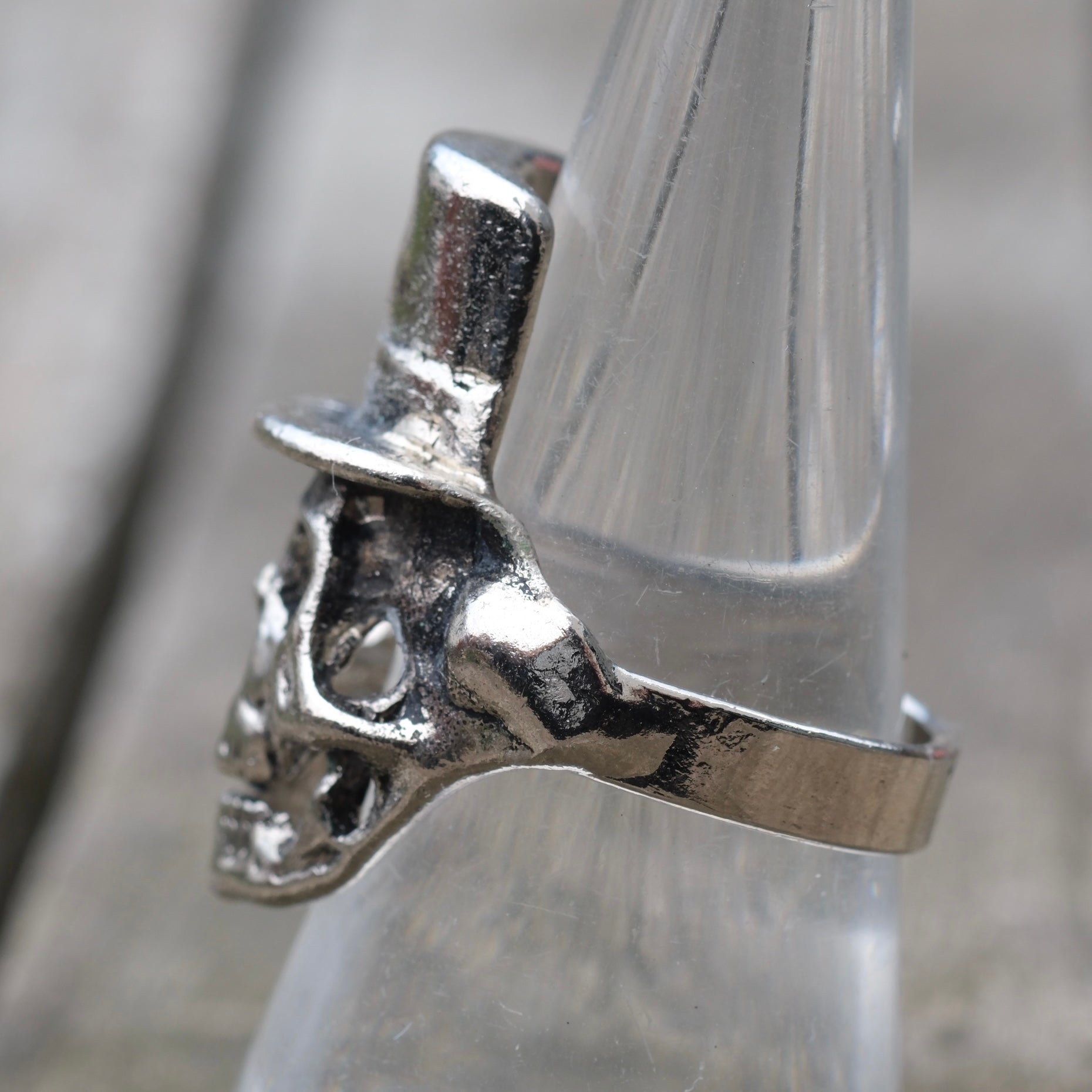 Vintage White Bronze Biker Ring 9