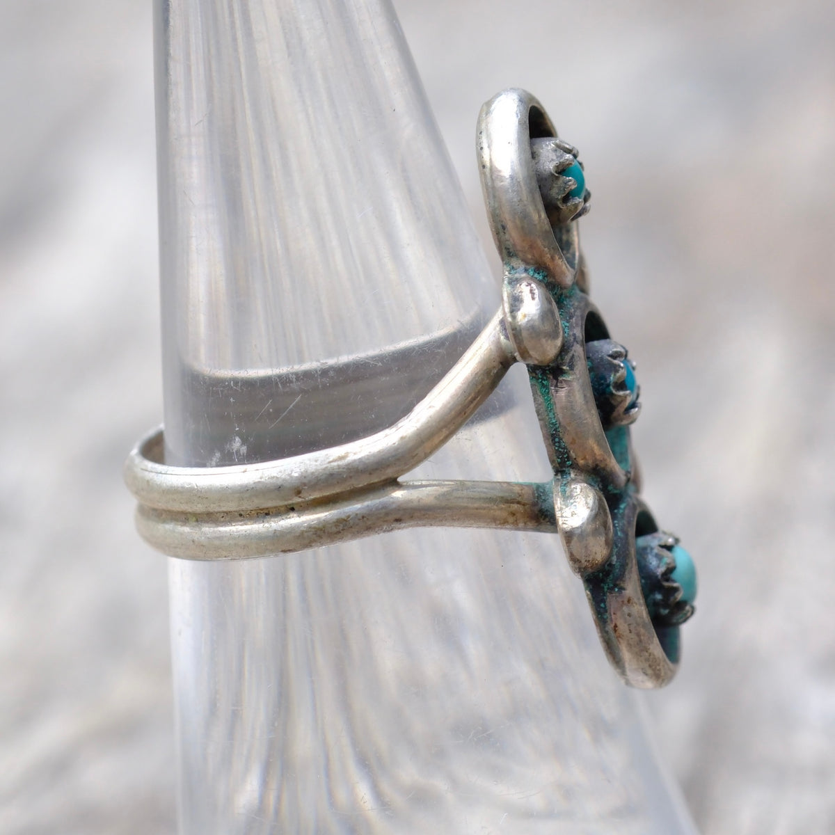 Vintage Sterling 3-Stone Turquoise Ring 5.75