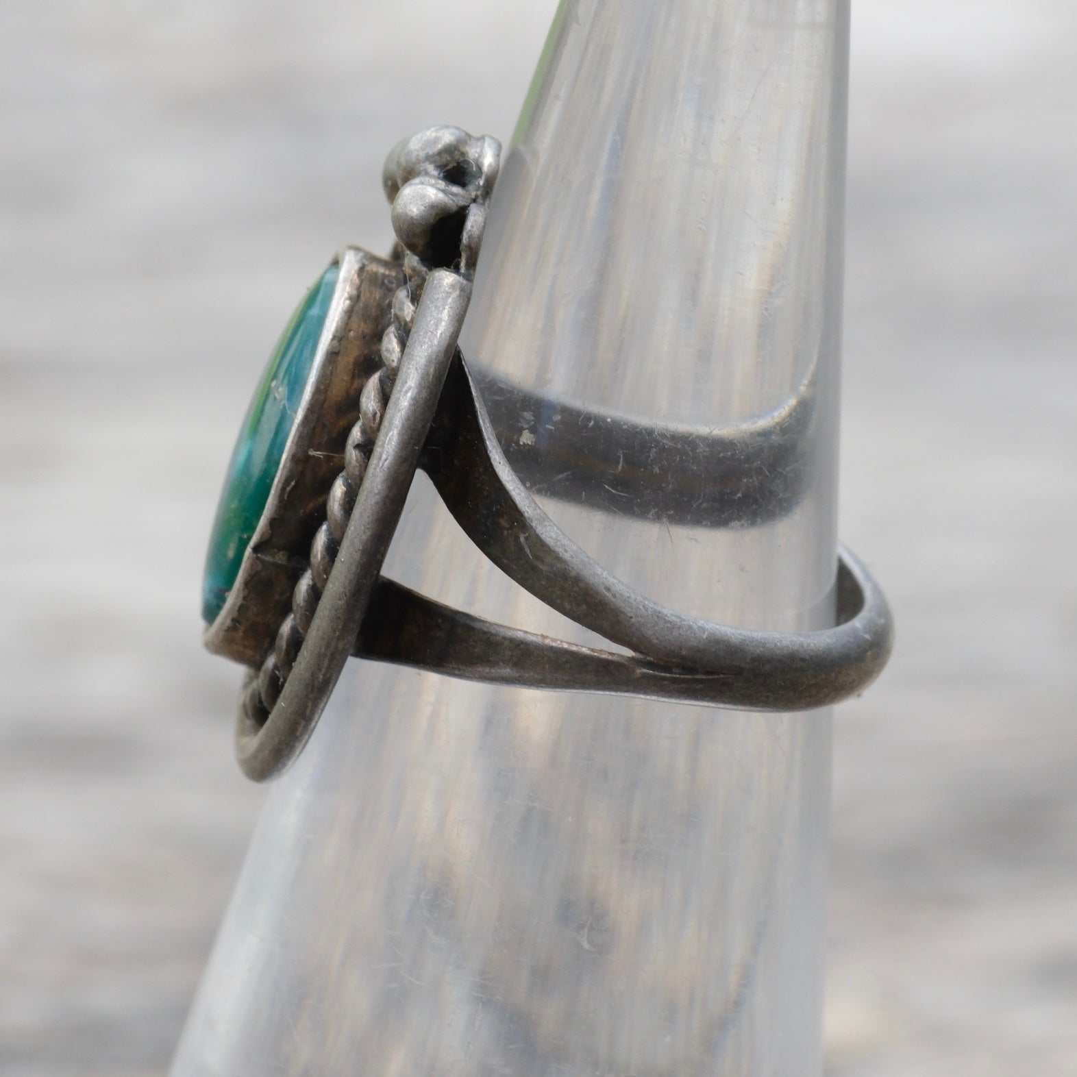 Vintage Sterling Turquoise Roper Ring 3