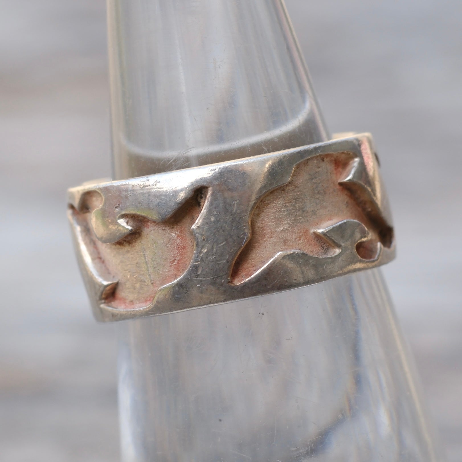 Vintage Sterling Dolphin Band Ring 5.5