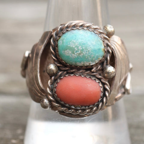 Vintage Sterling Turquoise and Coral Ribbed Band Ring 10.75