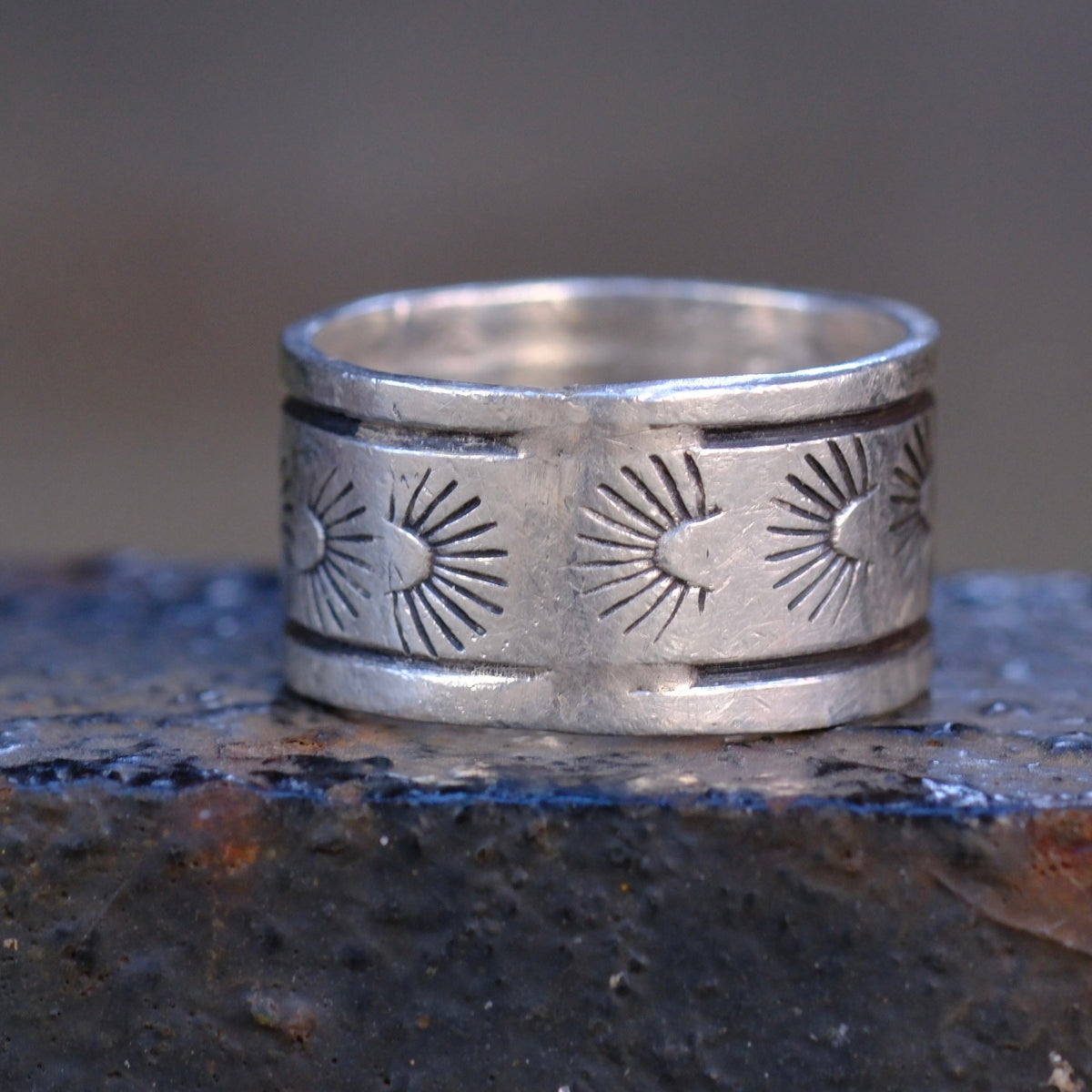 Sterling Silver Bisbee Turquoise Stamped Band Ring 9