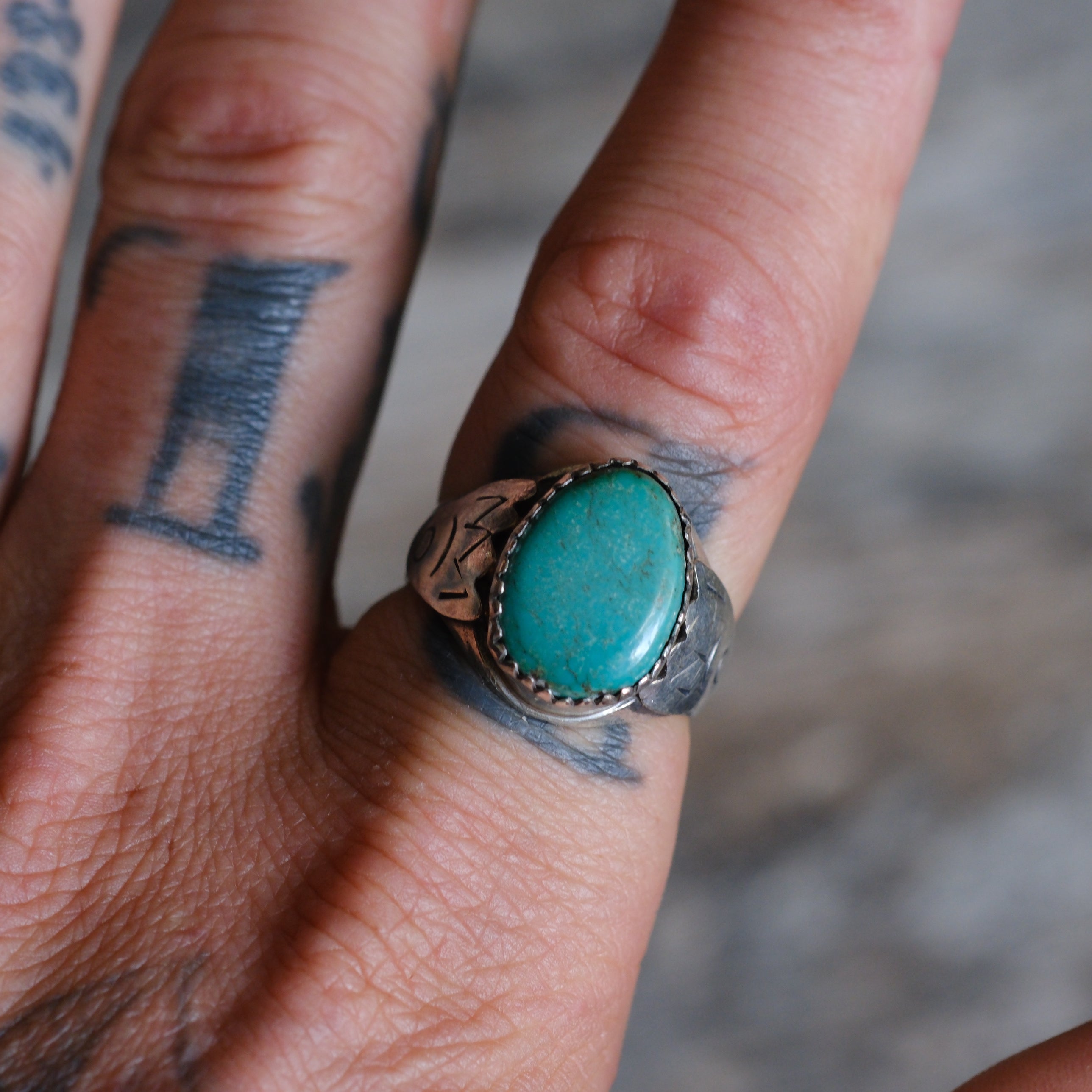Vintage Sterling Turquoise Stamped Band Ring 9.5