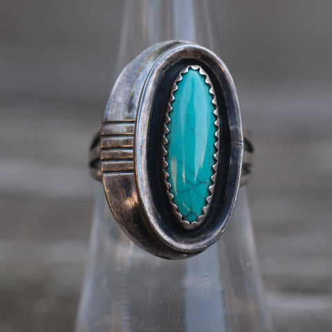 Vintage Sterling Turquoise Ring 6.75