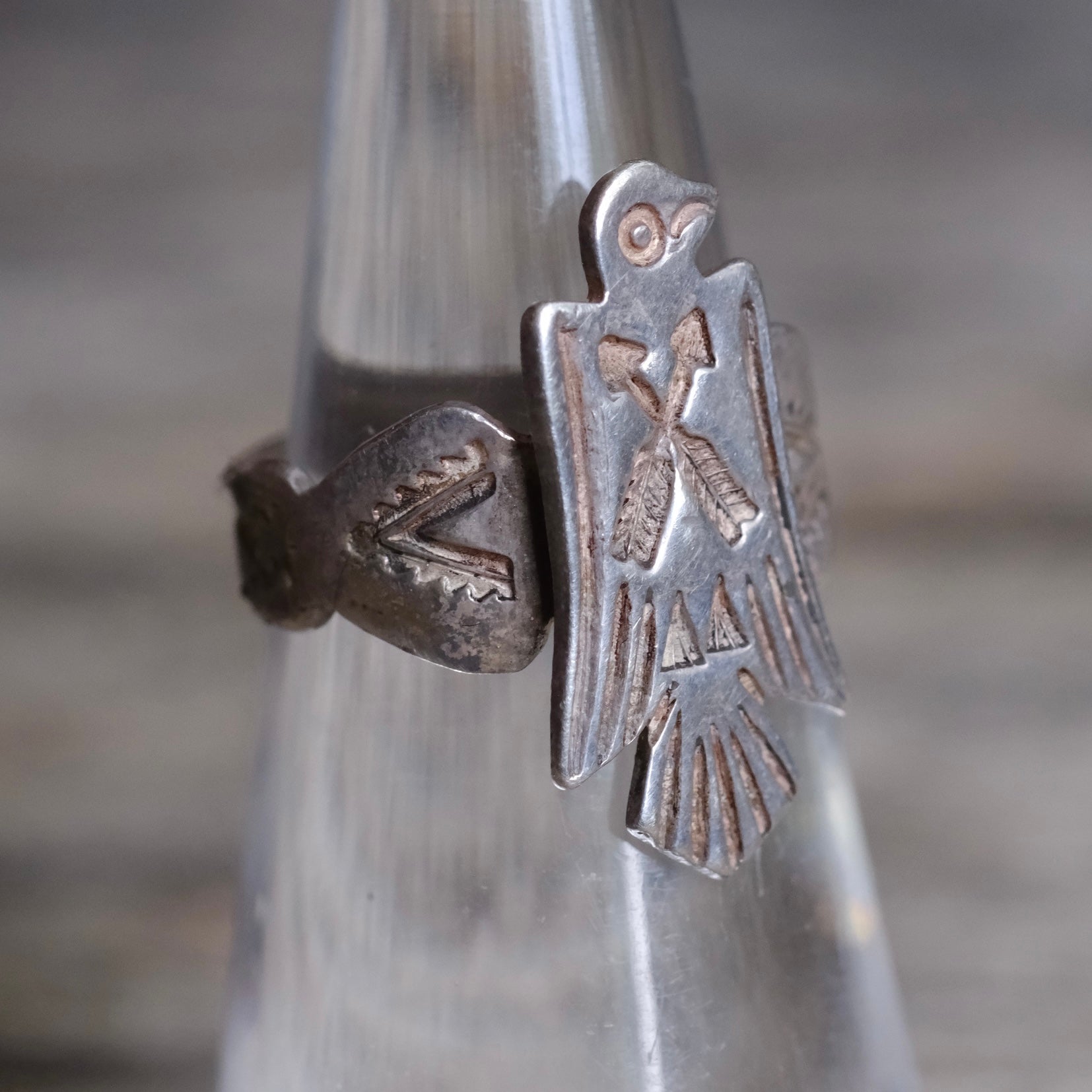 Vintage Sterling Silver Thunderbird Stamped Band Ring 4.25