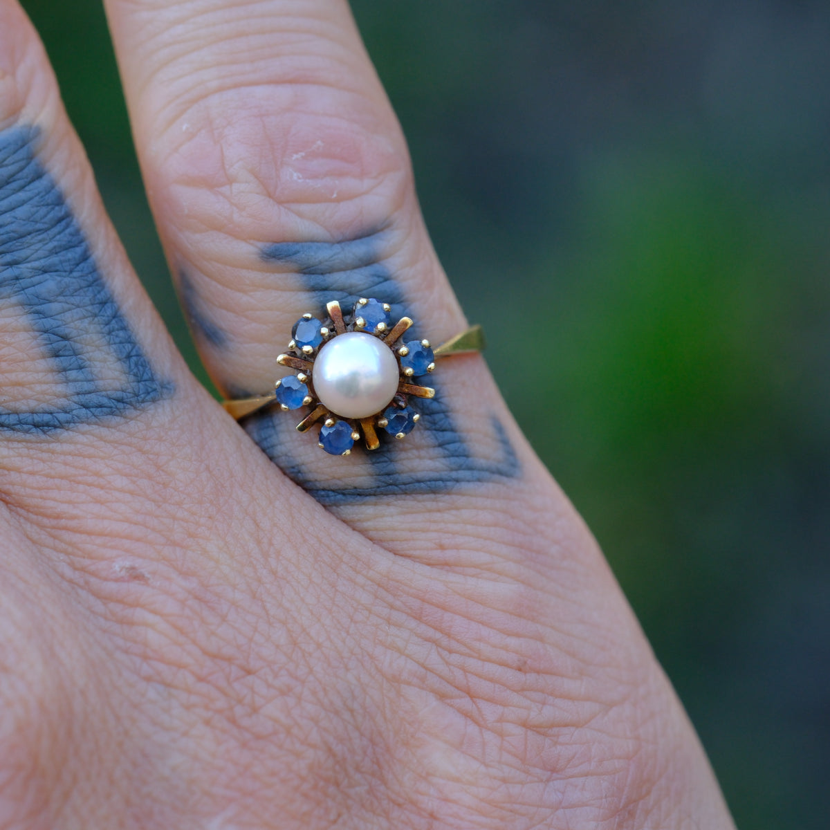 Vintage 14K Gold Pearl Sapphire Ring 6