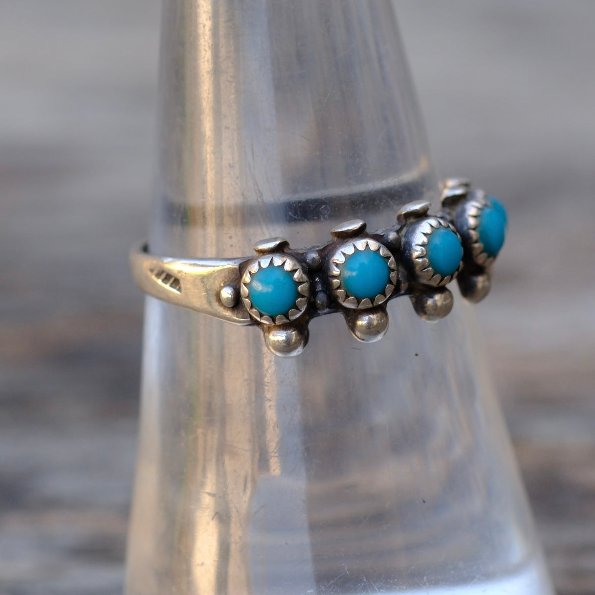 Vintage Sterling Snake Eye Turquoise Ring 6.75
