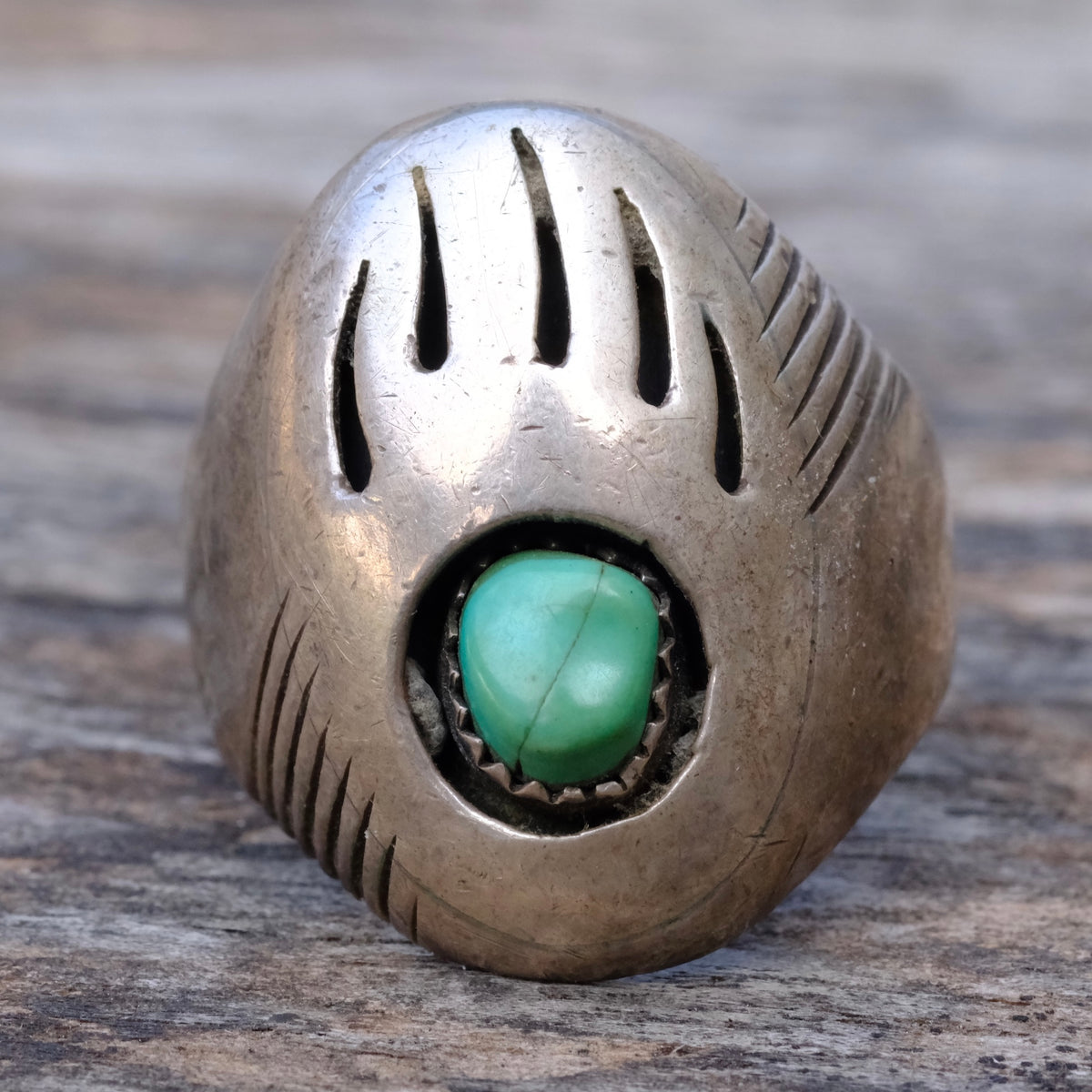 Vintage Sterling Turquoise Bear Claw Ring 12.75