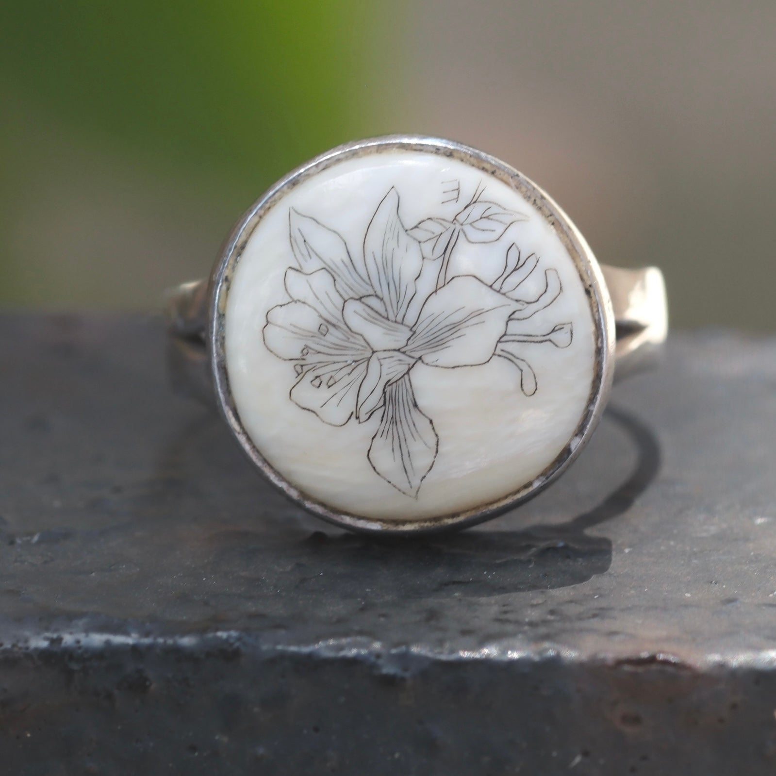 Vintage Sterling Scrimshaw Flower Ring 6.75