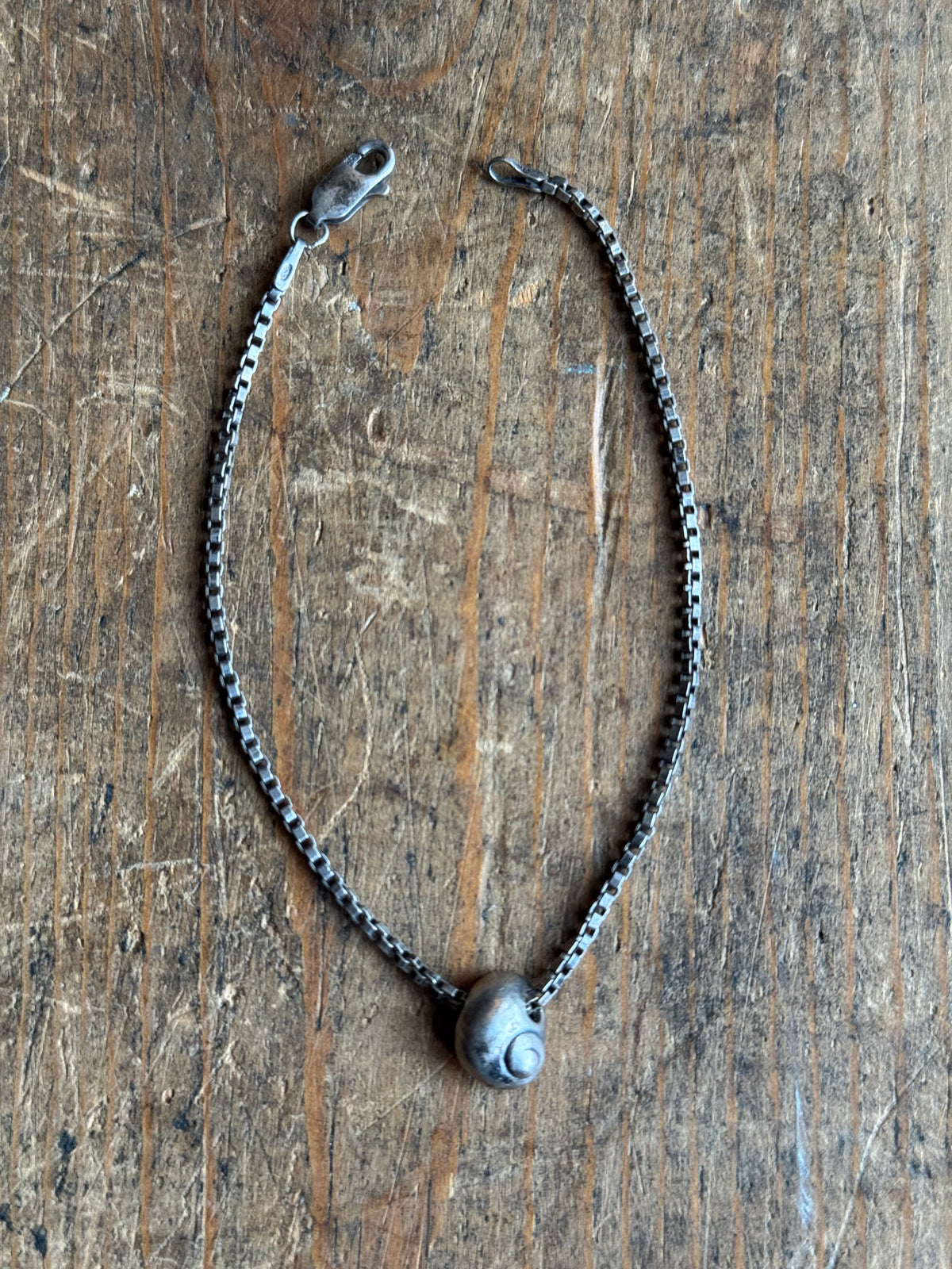 Vintage Sterling Silver Box Chain Shell Bracelet