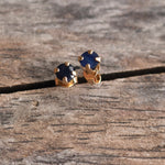 Vintage 14K Gold Blue Saphire Stud Earrings
