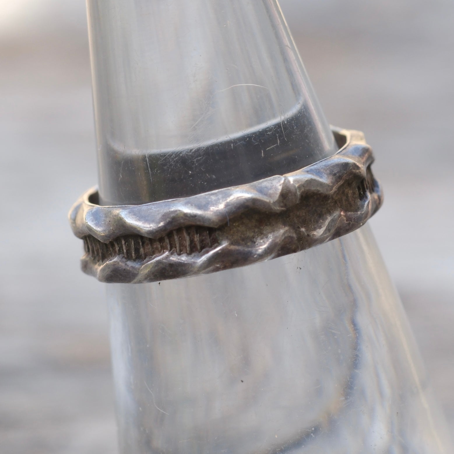 Vintage Sterling Pattern Band Ring 5