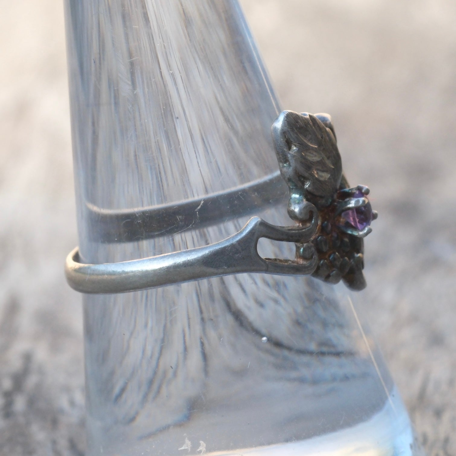 Vintage Sterling Silver Amethyst Leaf Ring 9