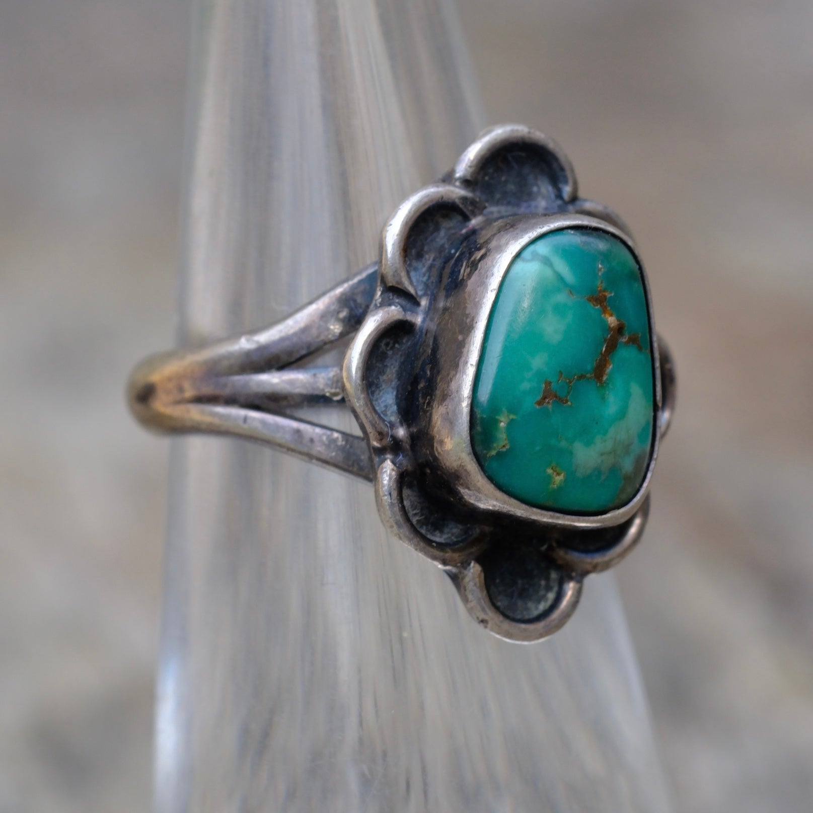 Vintage Sterling Turquoise Florette Ring 4.75