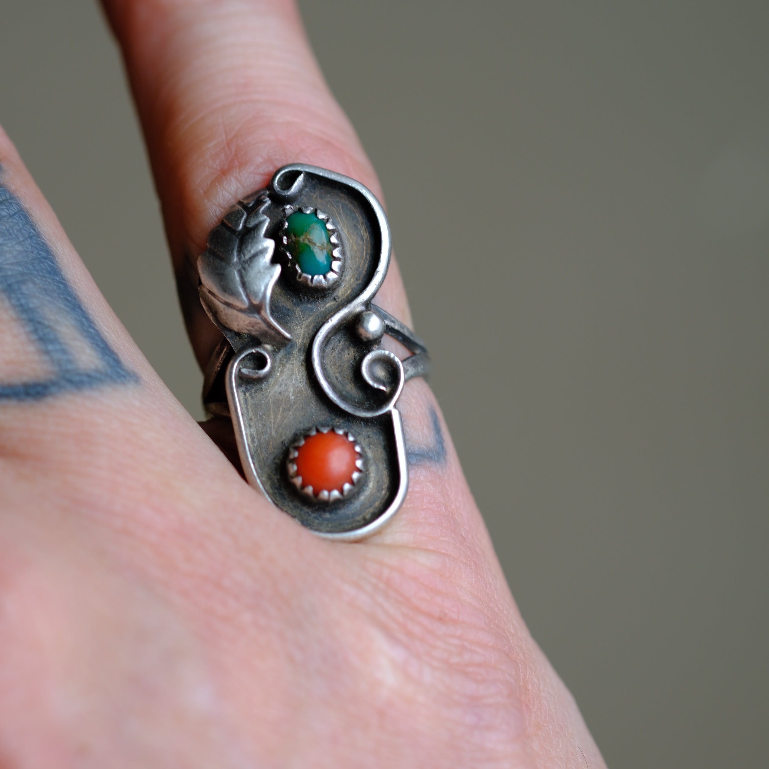 Vintage Sterling Turquoise and Coral Feather Ring 5.25