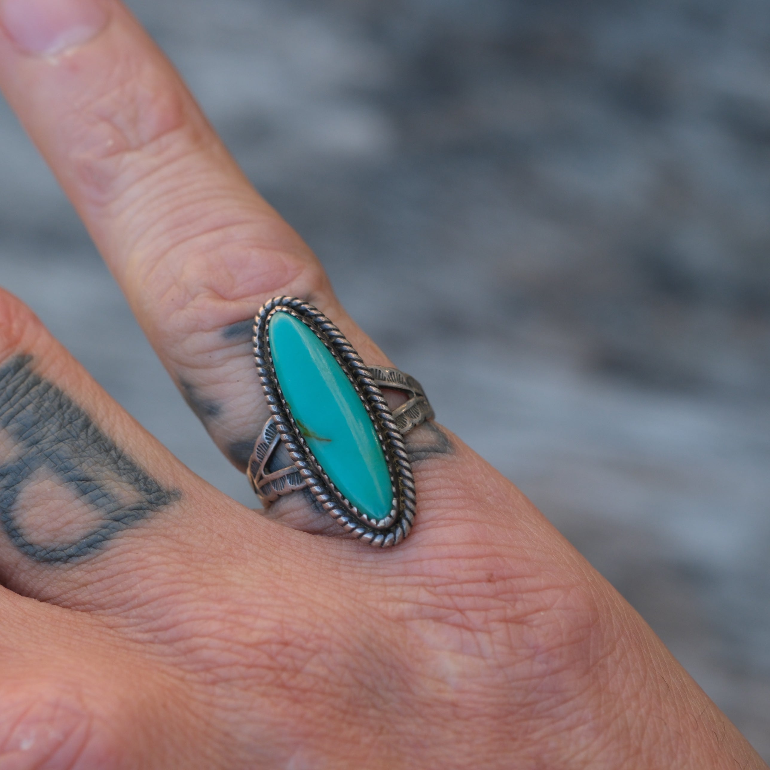 Vintage Sterling Turquoise Roper Ring 5