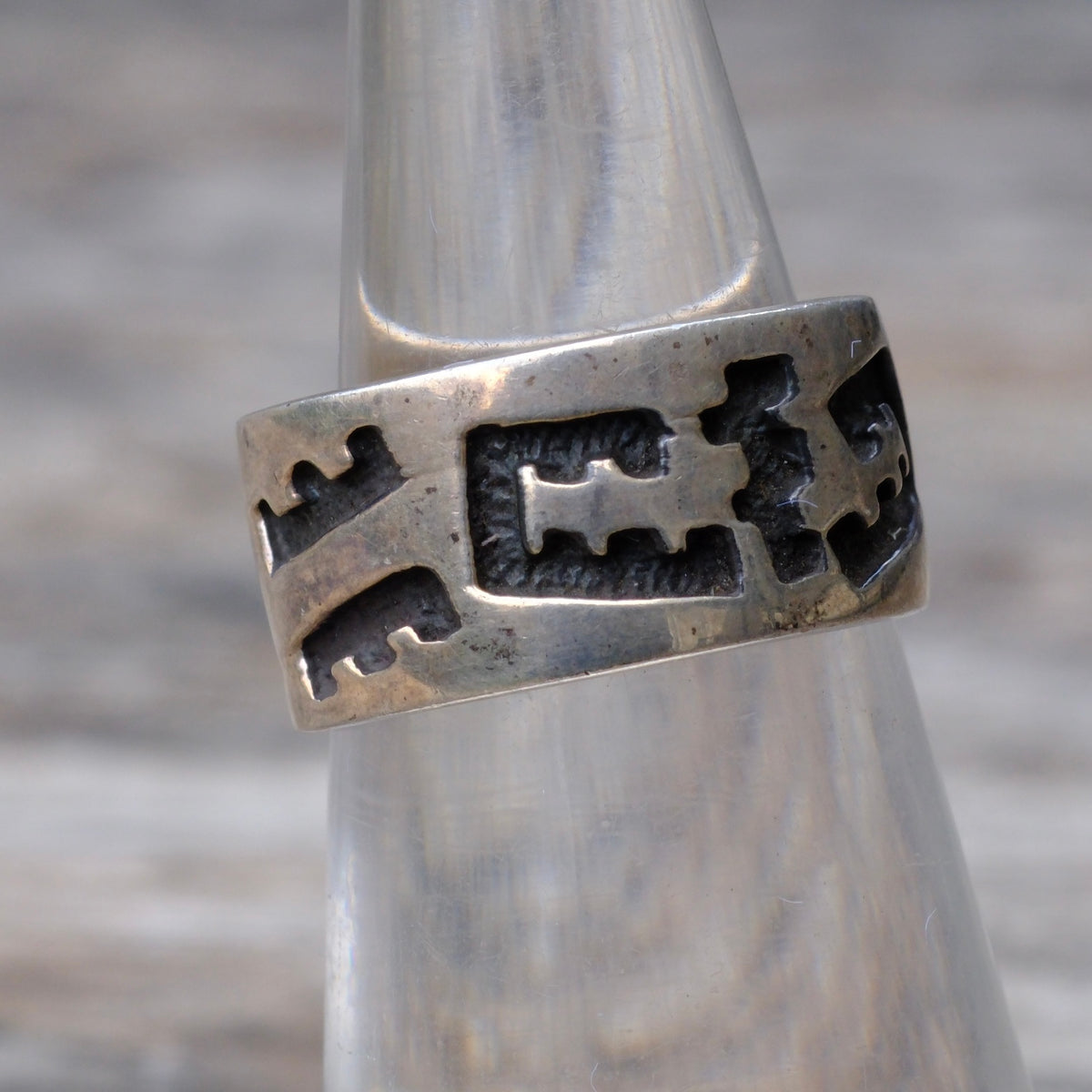 Vintage Sterling Stamped Band Ring 4.5