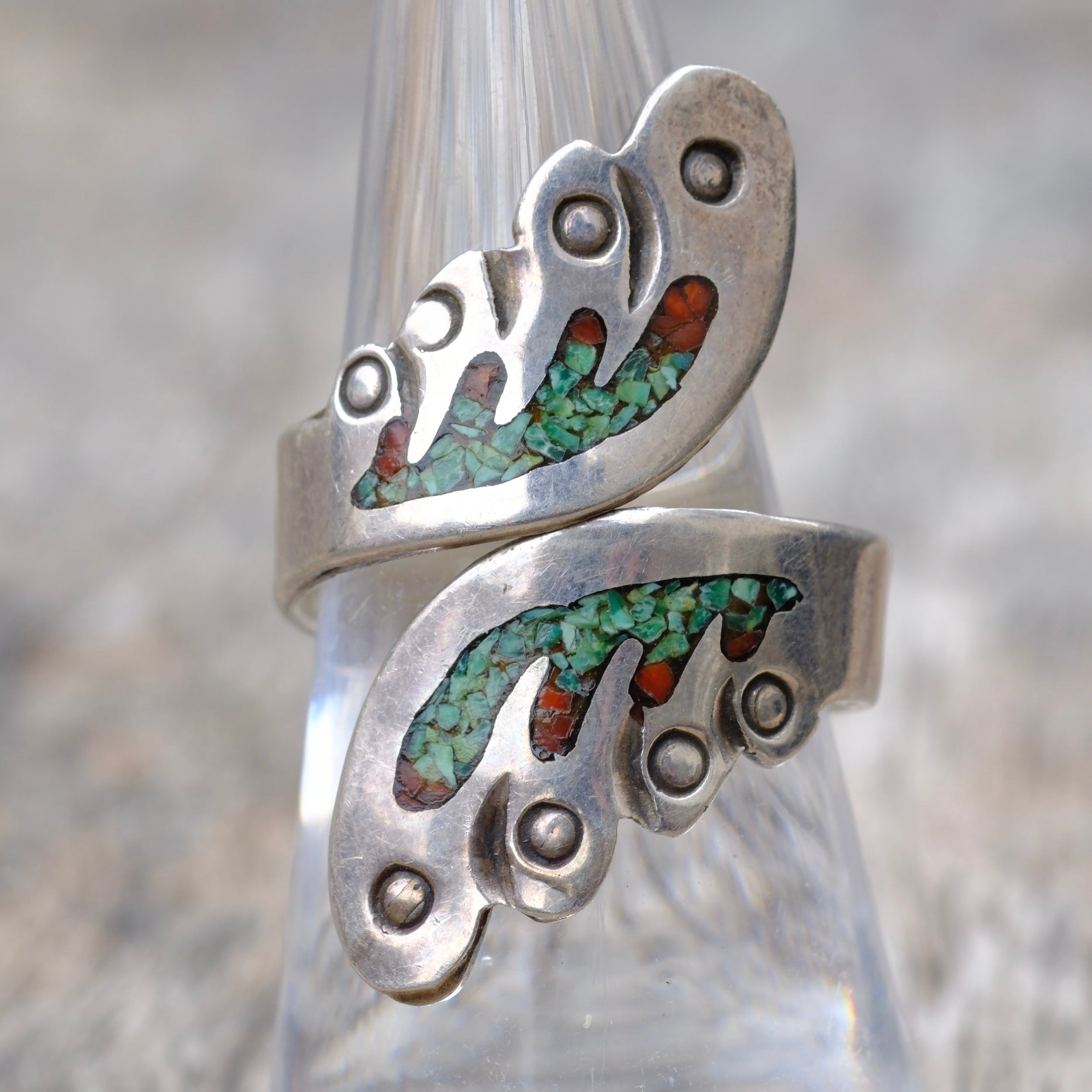 Vintage Sterling Turquoise and Coral Inlay Overpass Ring 7.5
