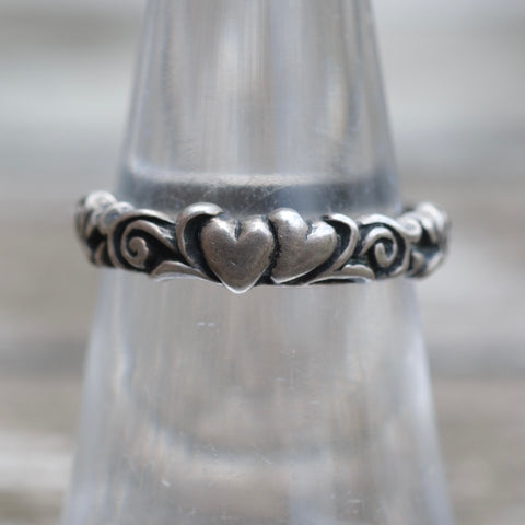Vintage Sterling Silver Heart Band 6.25
