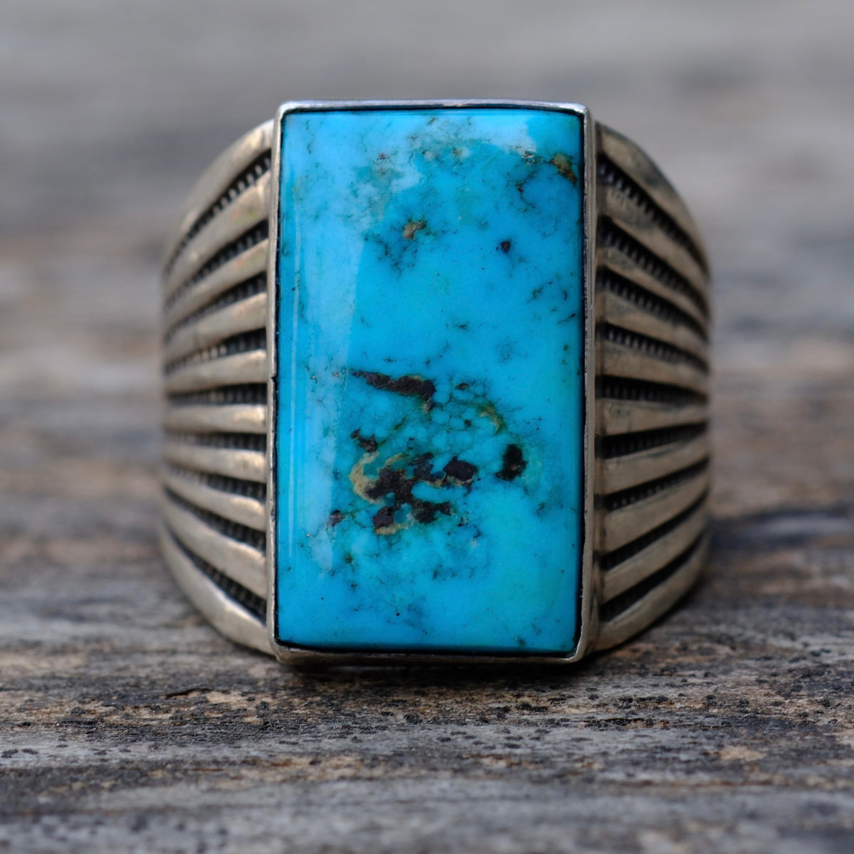 Vintage Sterling Turquoise Stamped Band Ring 9