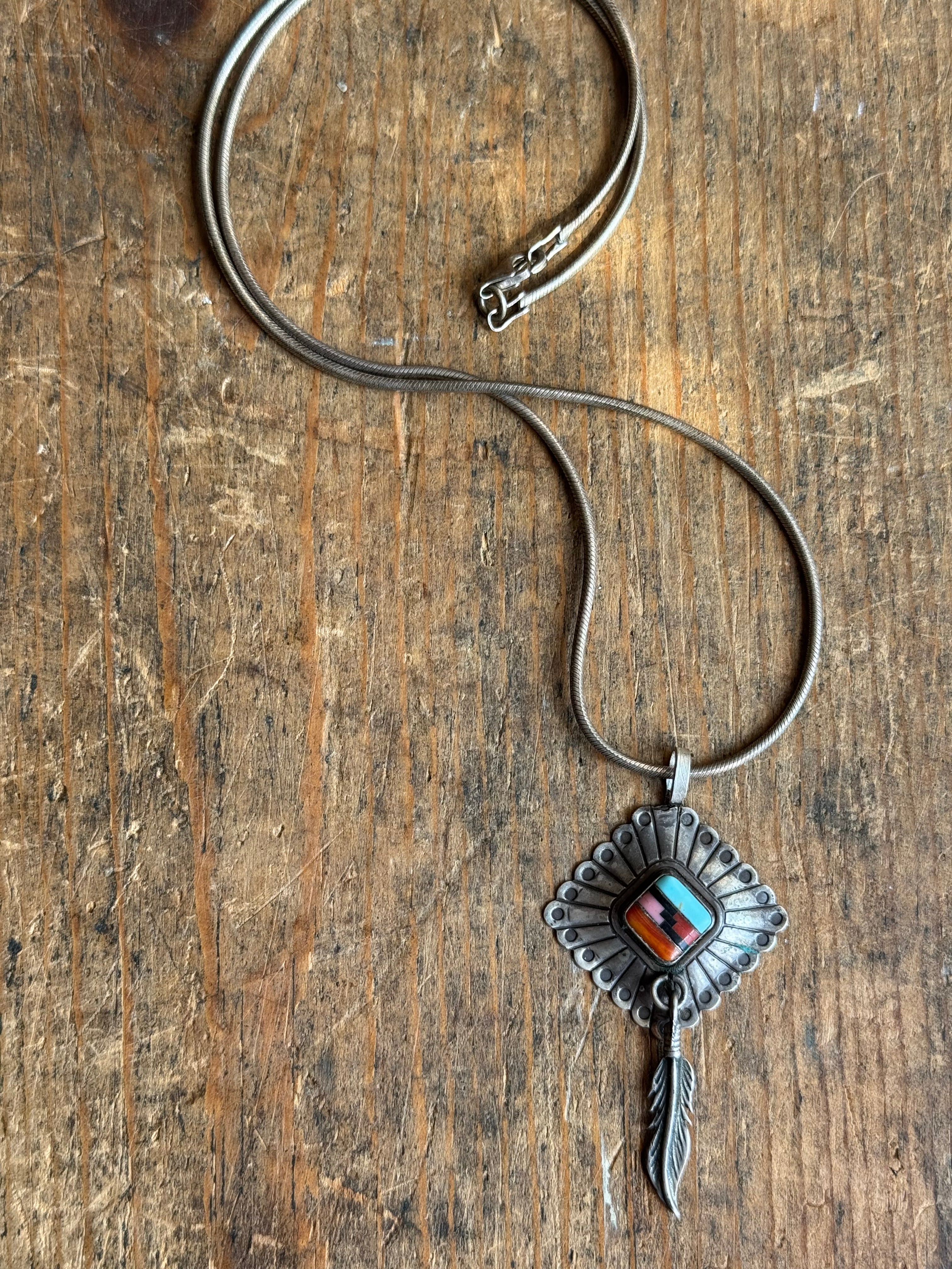 Vintage Sterling Silver Multistone Inlay Feather Concho 18" Necklace