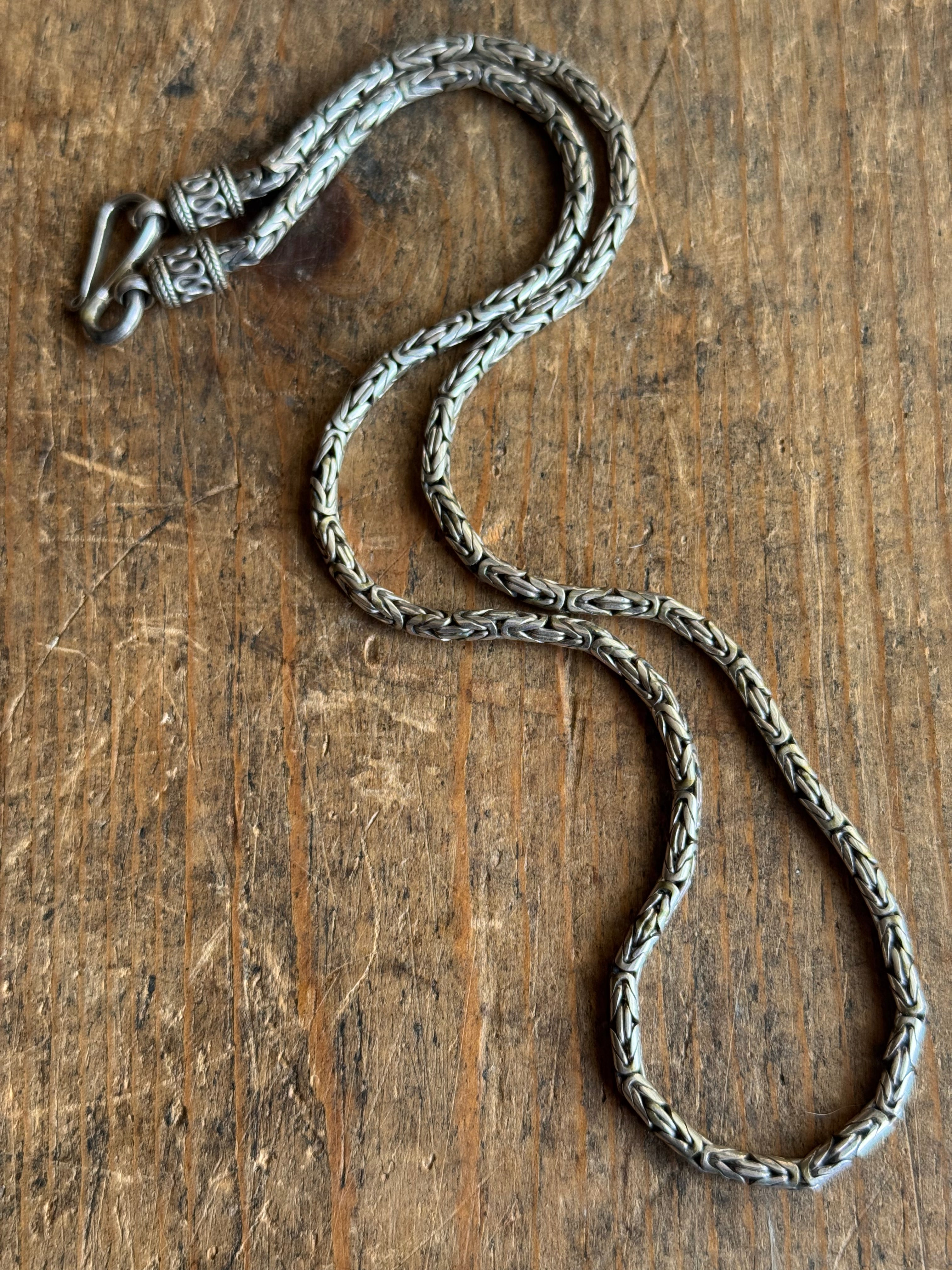 Vintage Sterling Silver 18” Byzantine Chain