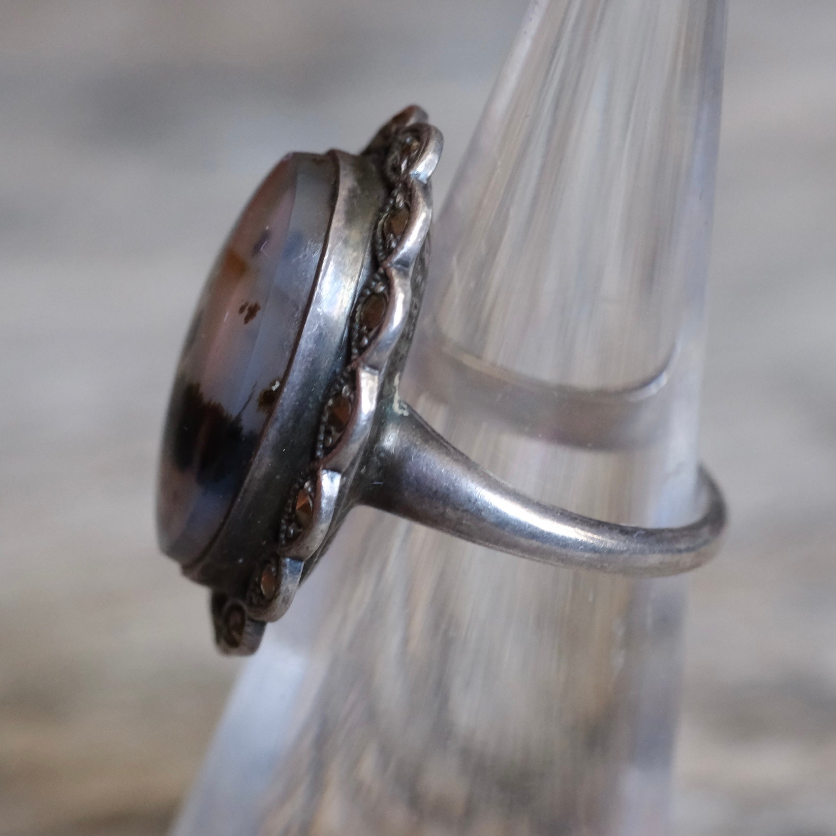 Vintage Sterling Agate Marcasite Ring 4.25