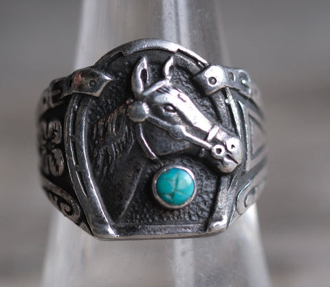 Vintage Sterling Turquoise Horse Ring 7.5