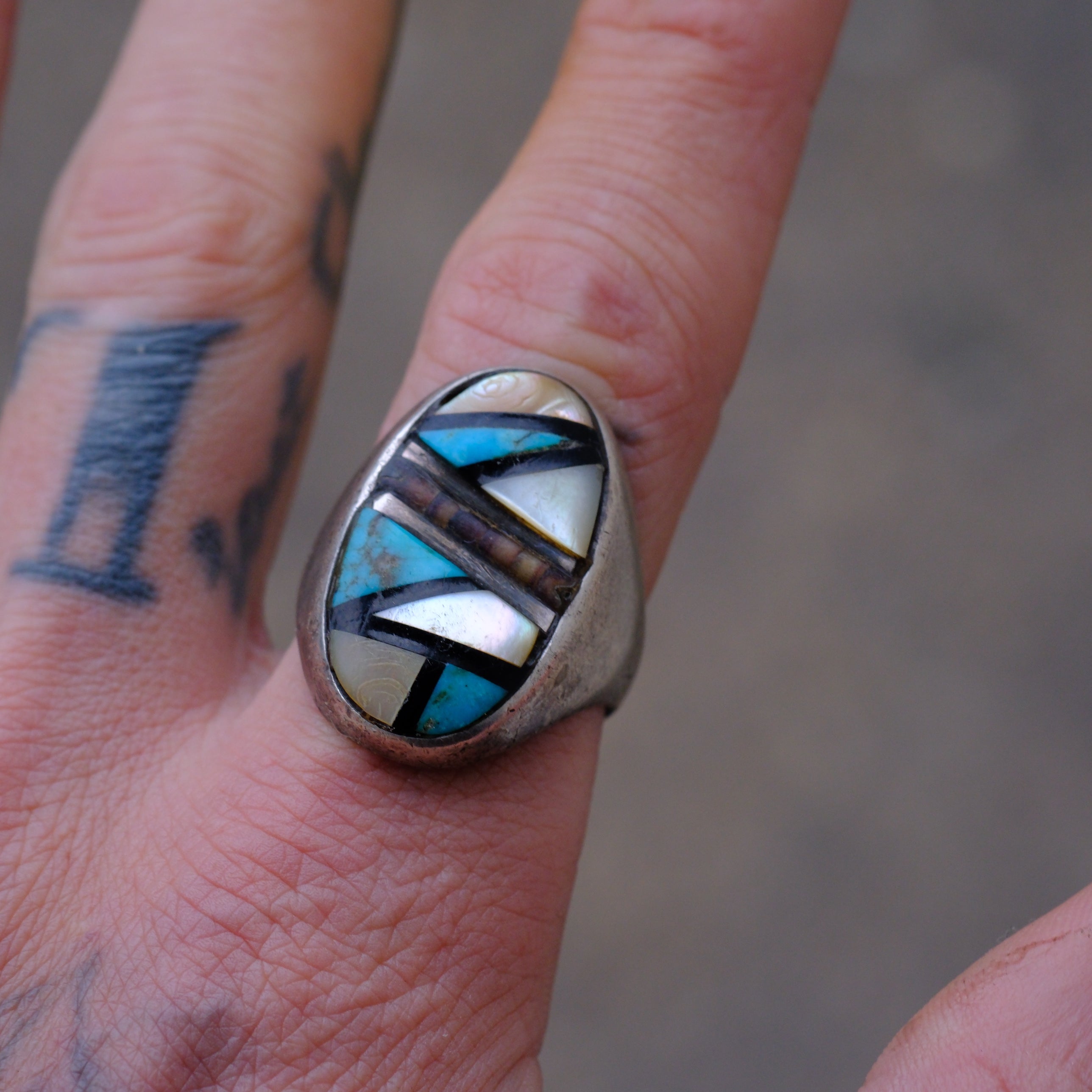 Vintage Sterling Zuni Inlay Ring 10.75