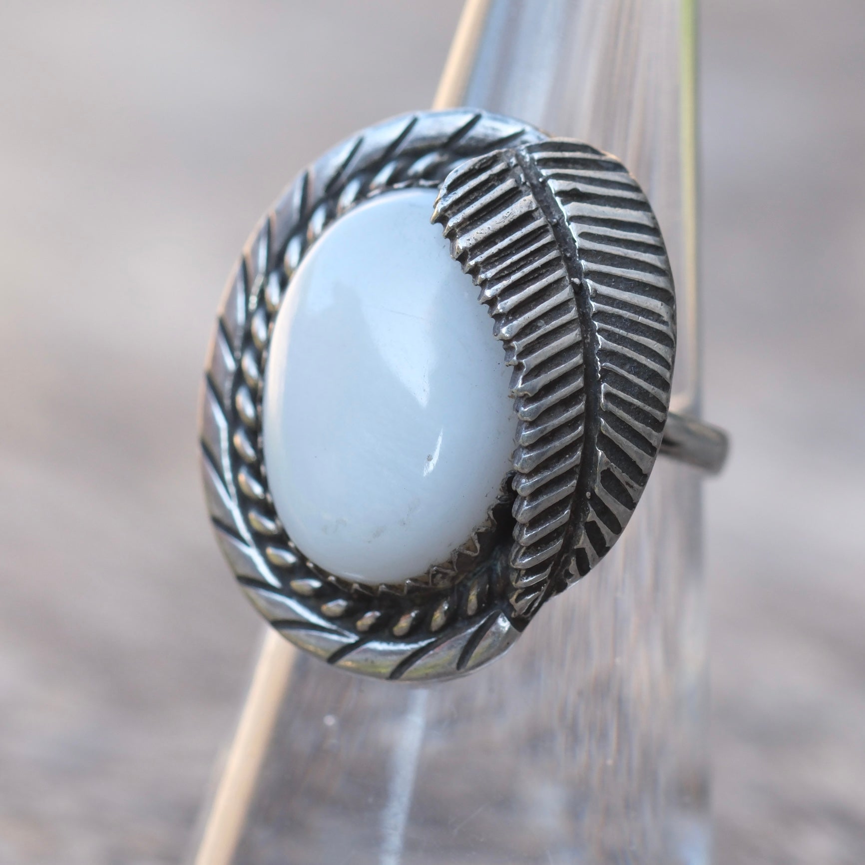 Vintage Sterling Mother Of Pearl Feather Ring 6