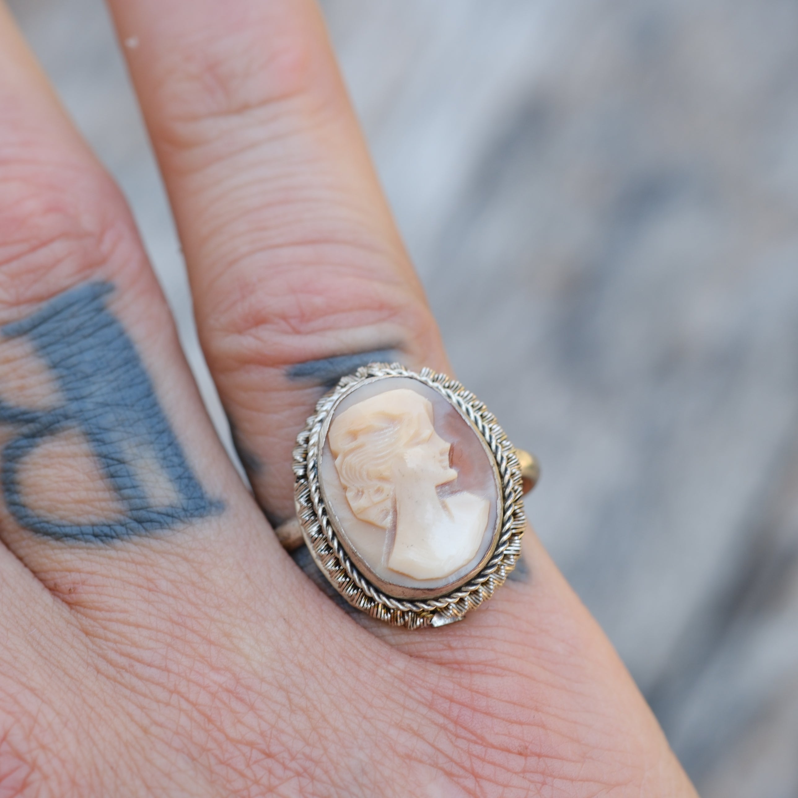 Vintage Sterling Carved Cameo Ring 7