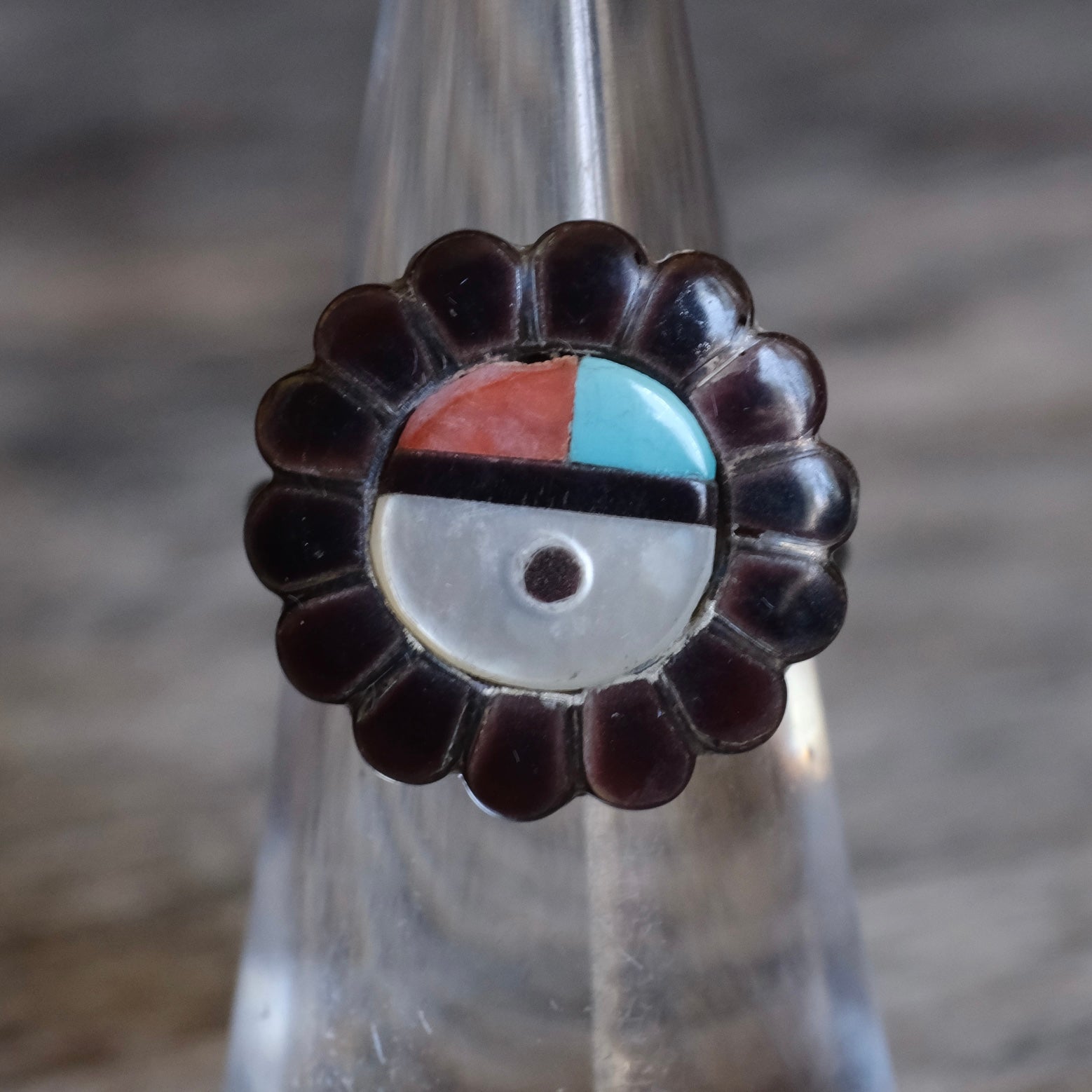 Vintage Sterling Zuni Surface Inlay Ring 5.25
