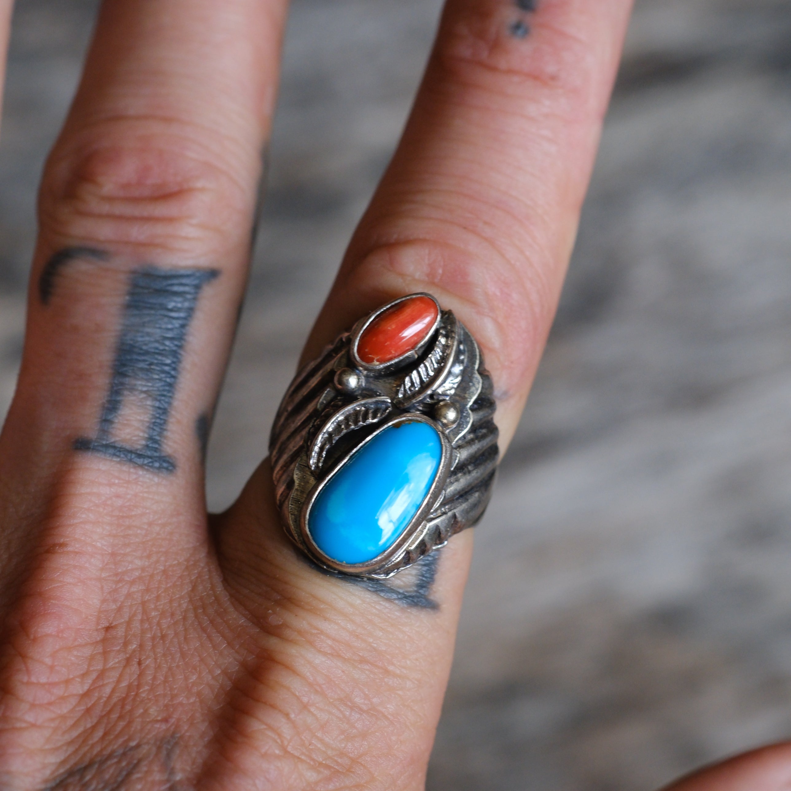 Vintage Sterling Turquoise and Coral Feather Ring 9