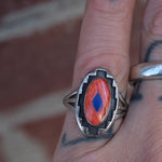 Vintage Sterling Spiny Oyster and Lapis Inlay Ring 7.75