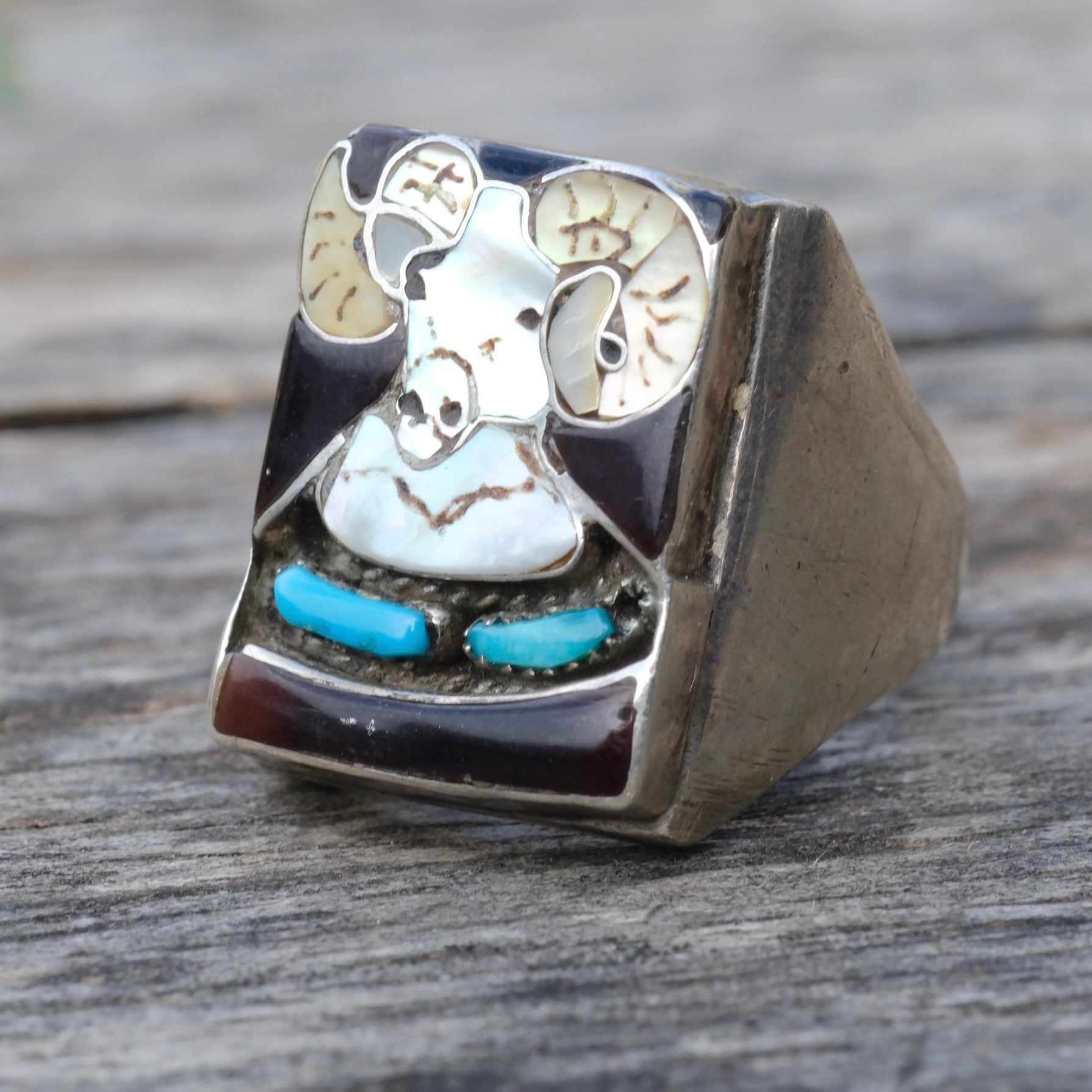 RARE 1960's Vintage Sterling Ram Inlay Ring 10.75