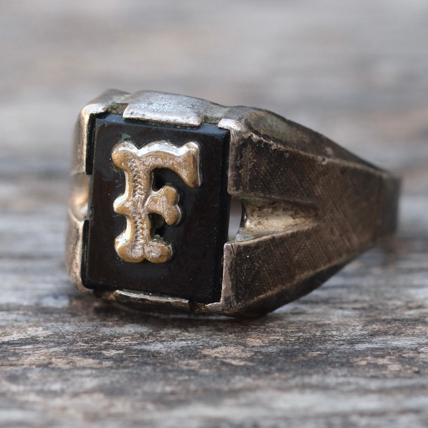 Vintage Sterling F Initial Signet Ring 10.5