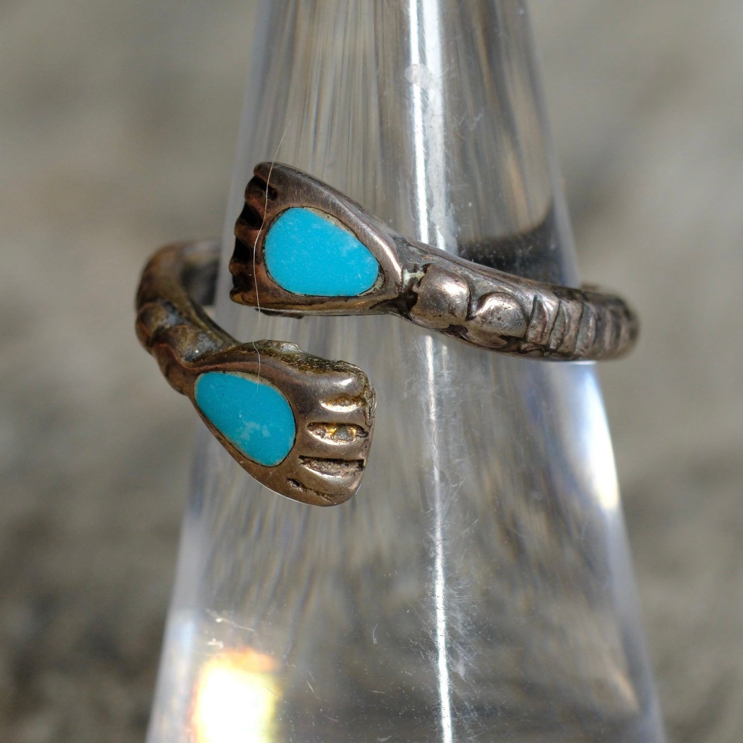 Vintage Sterling Turquoise Hug Ring 5.75