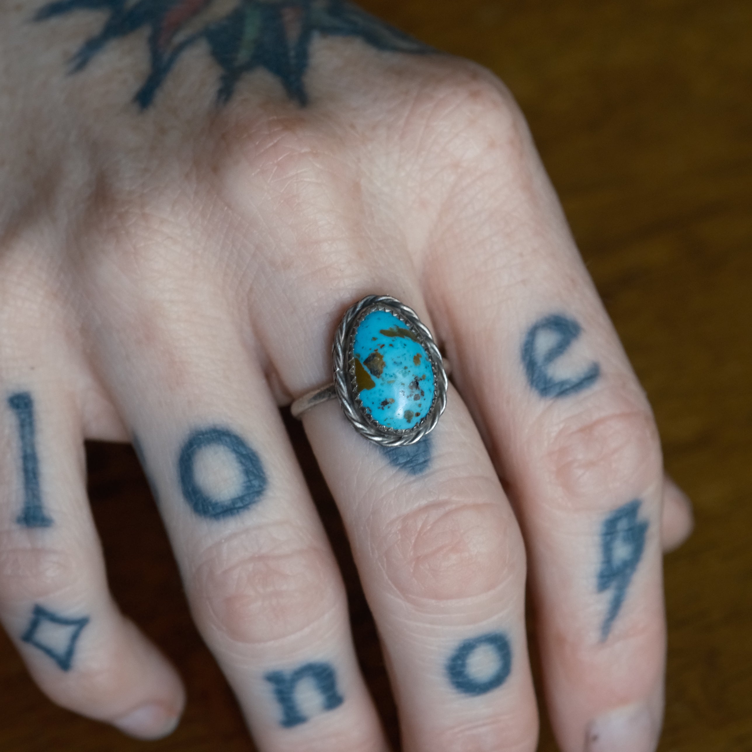 Vintage Sterling Turquoise Roper Ring 7